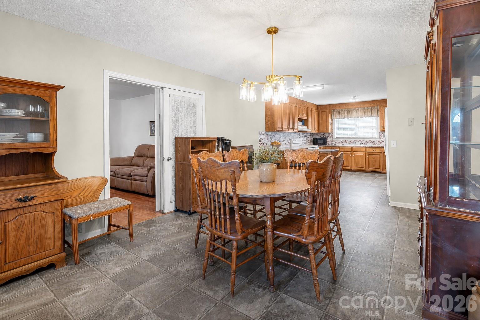312 Sanders Road Property Photo 19