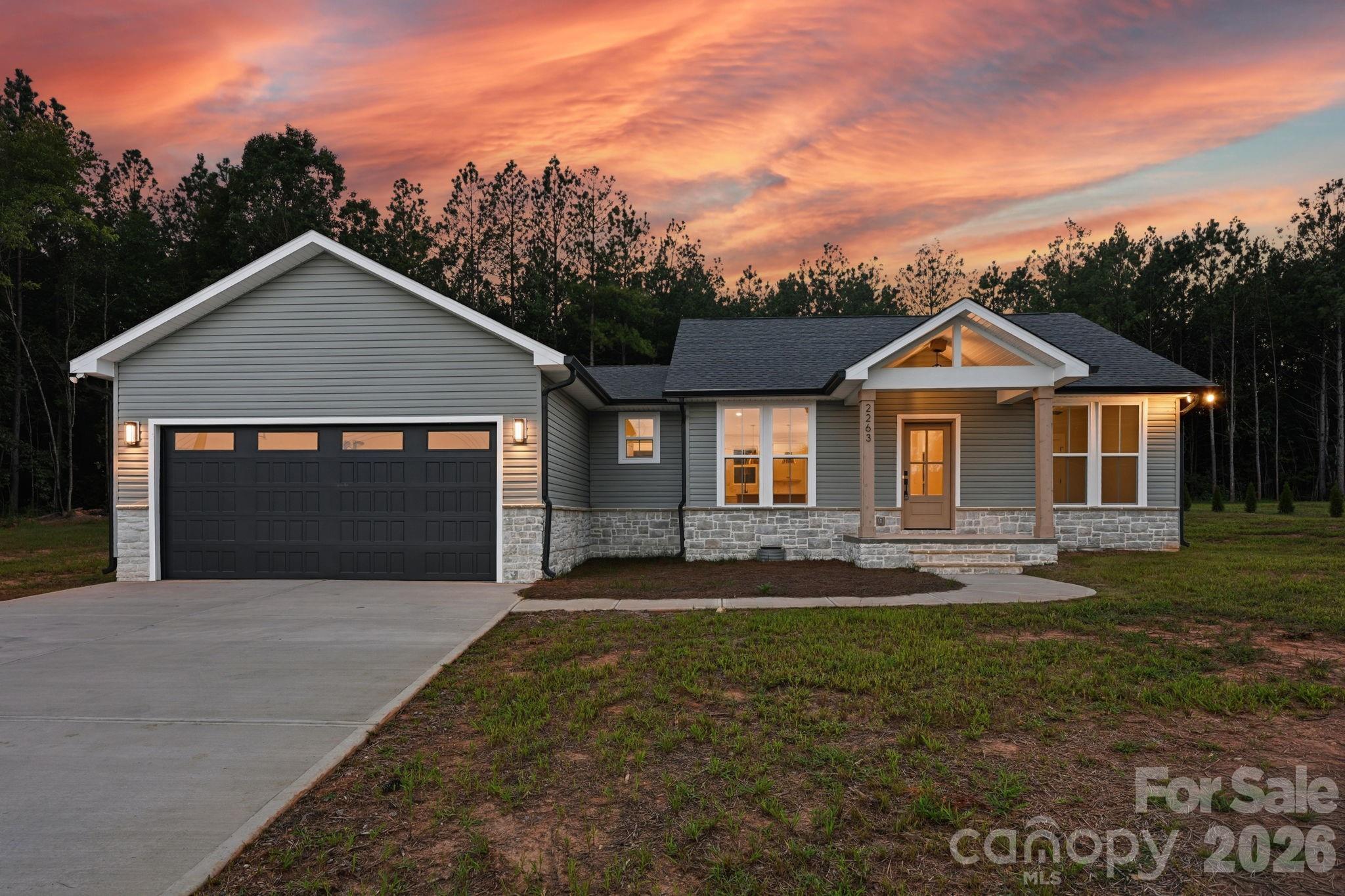 2263 Lee Lawing Road Property Photo 1