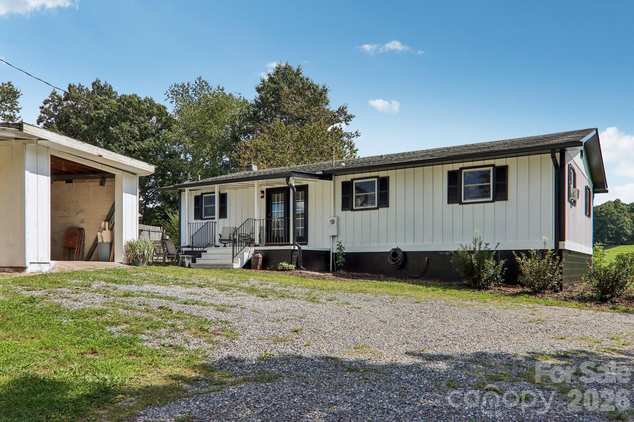 120 Sonoma Road Property Photo 6