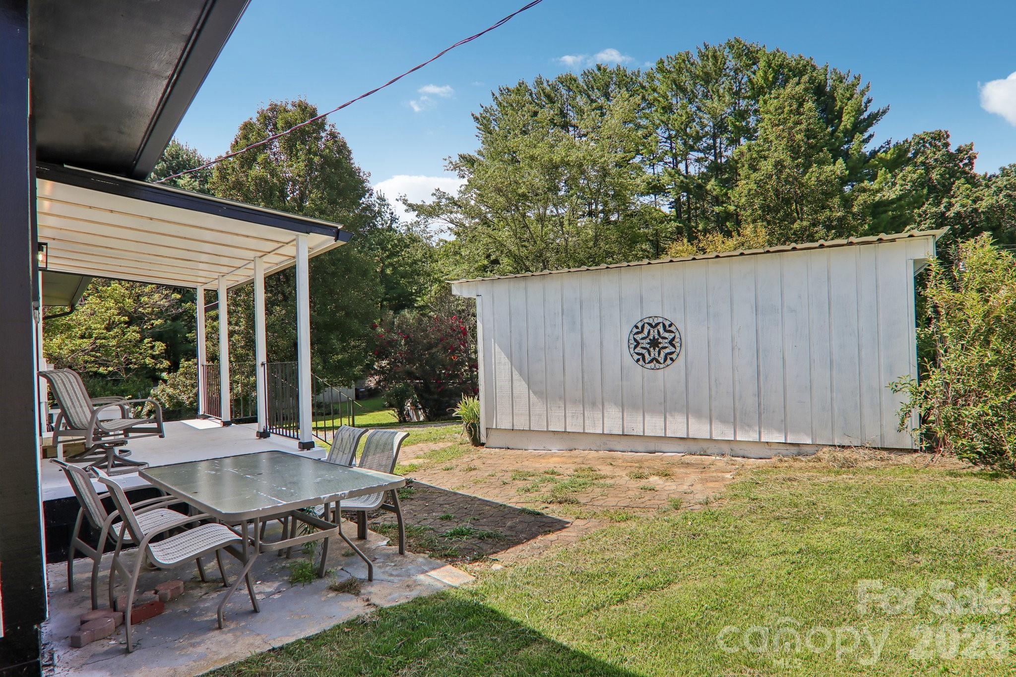 120 Sonoma Road Property Photo 7