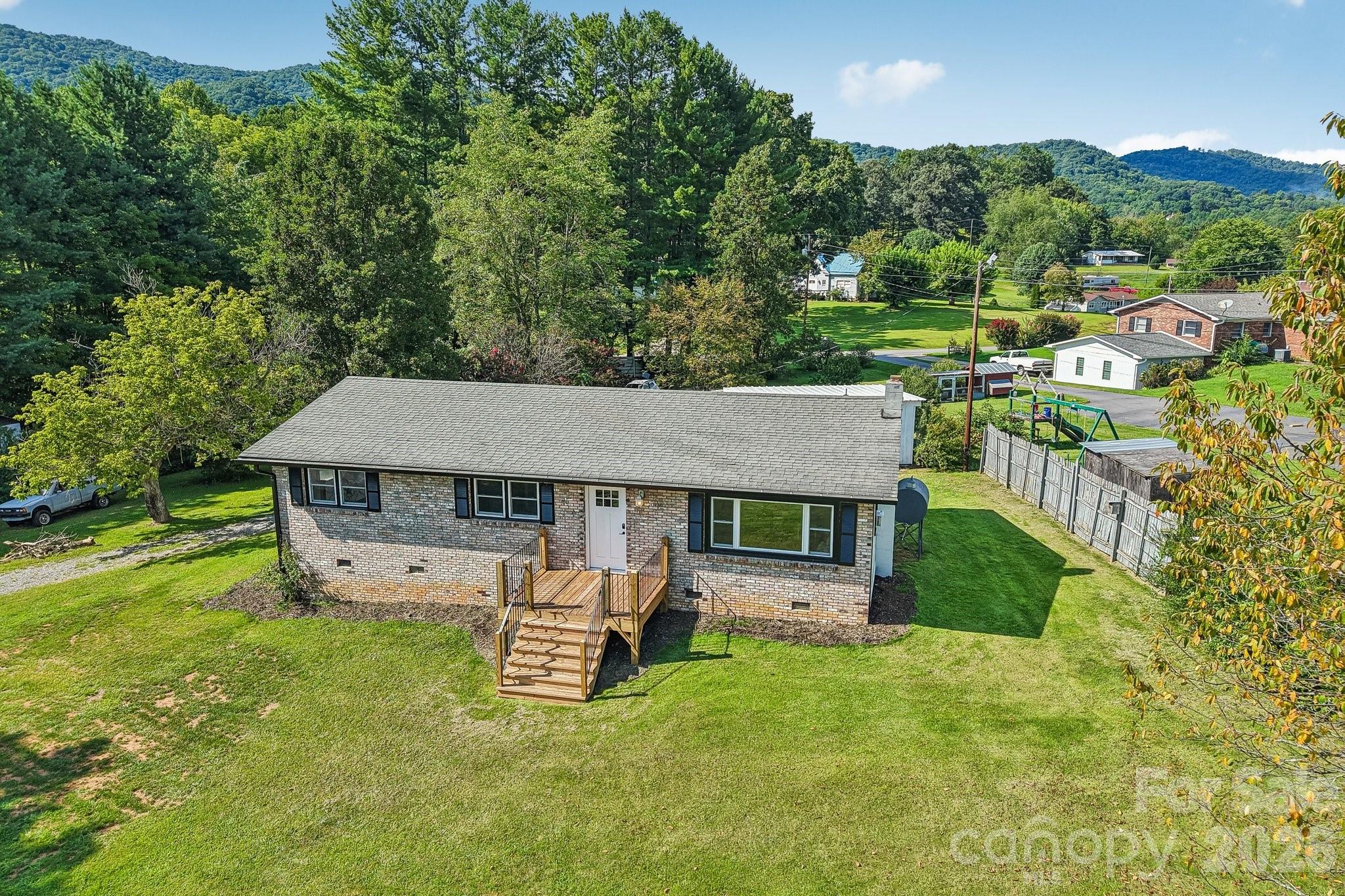 120 Sonoma Road Property Photo 42