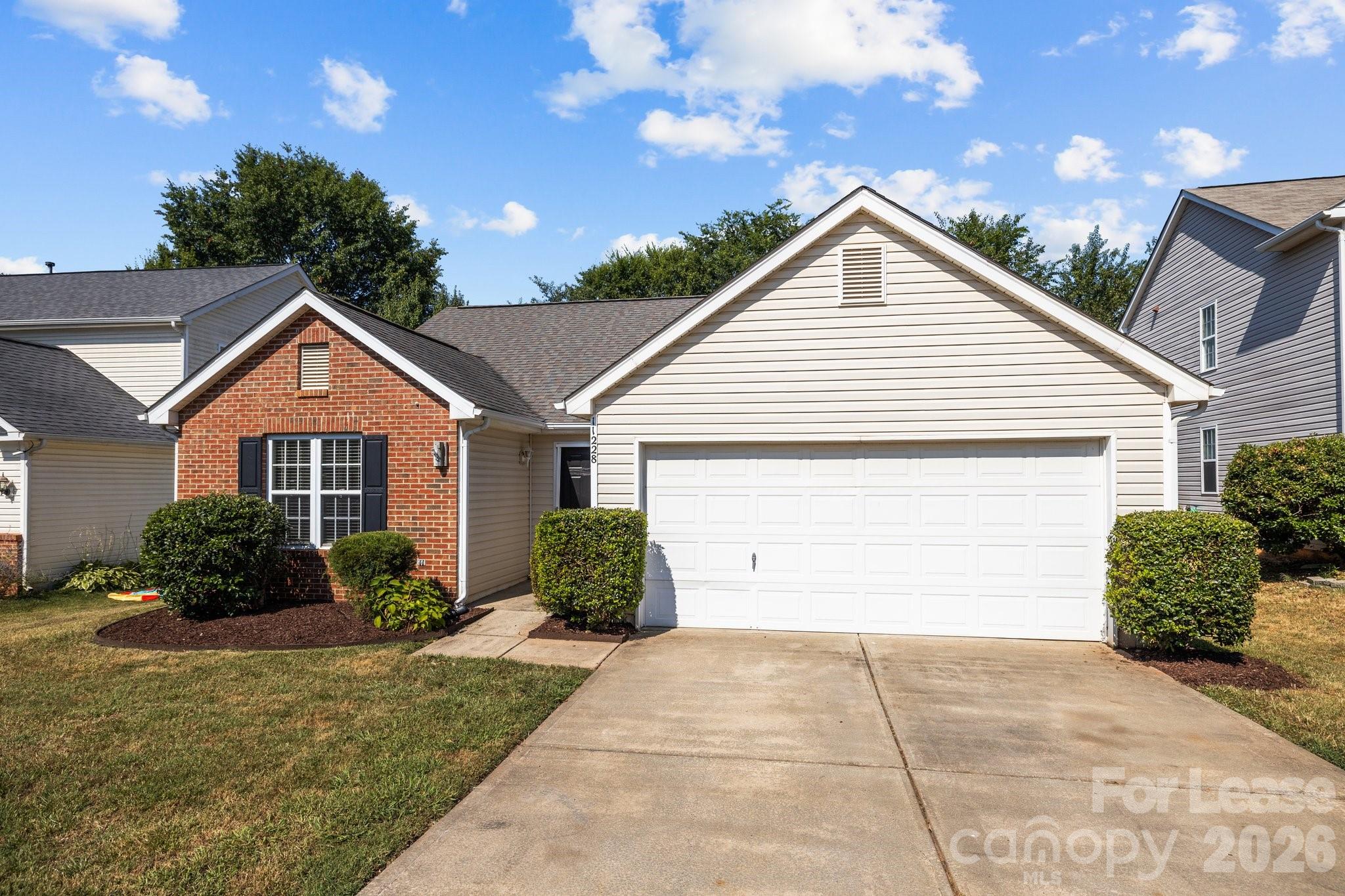 11228 Dickie Ross Road Property Photo 2