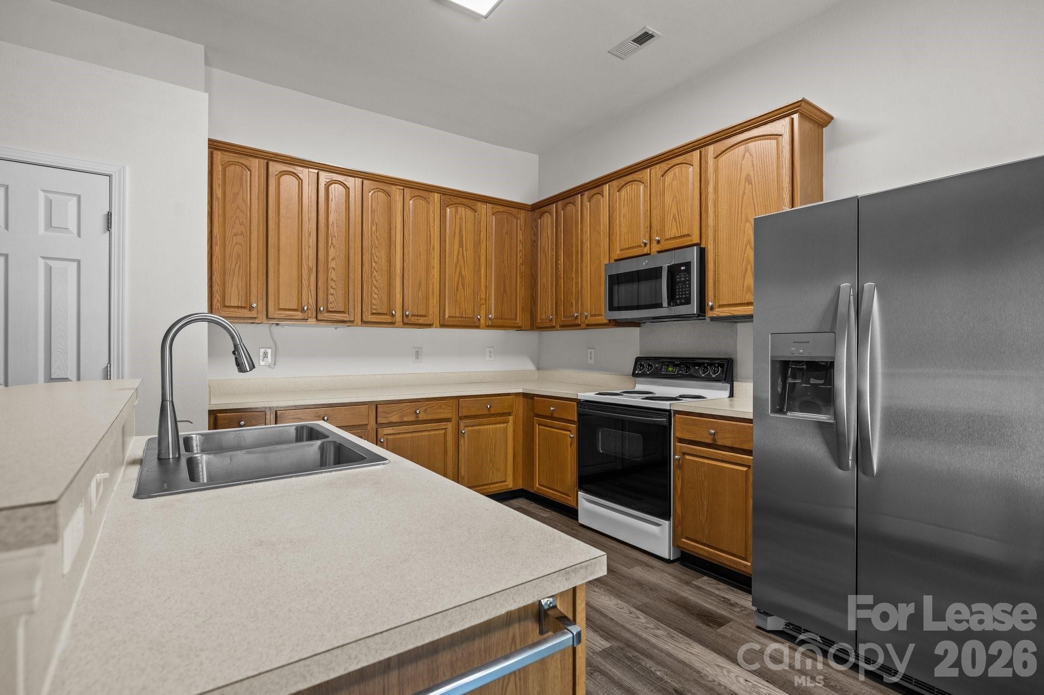 11228 Dickie Ross Road Property Photo 9