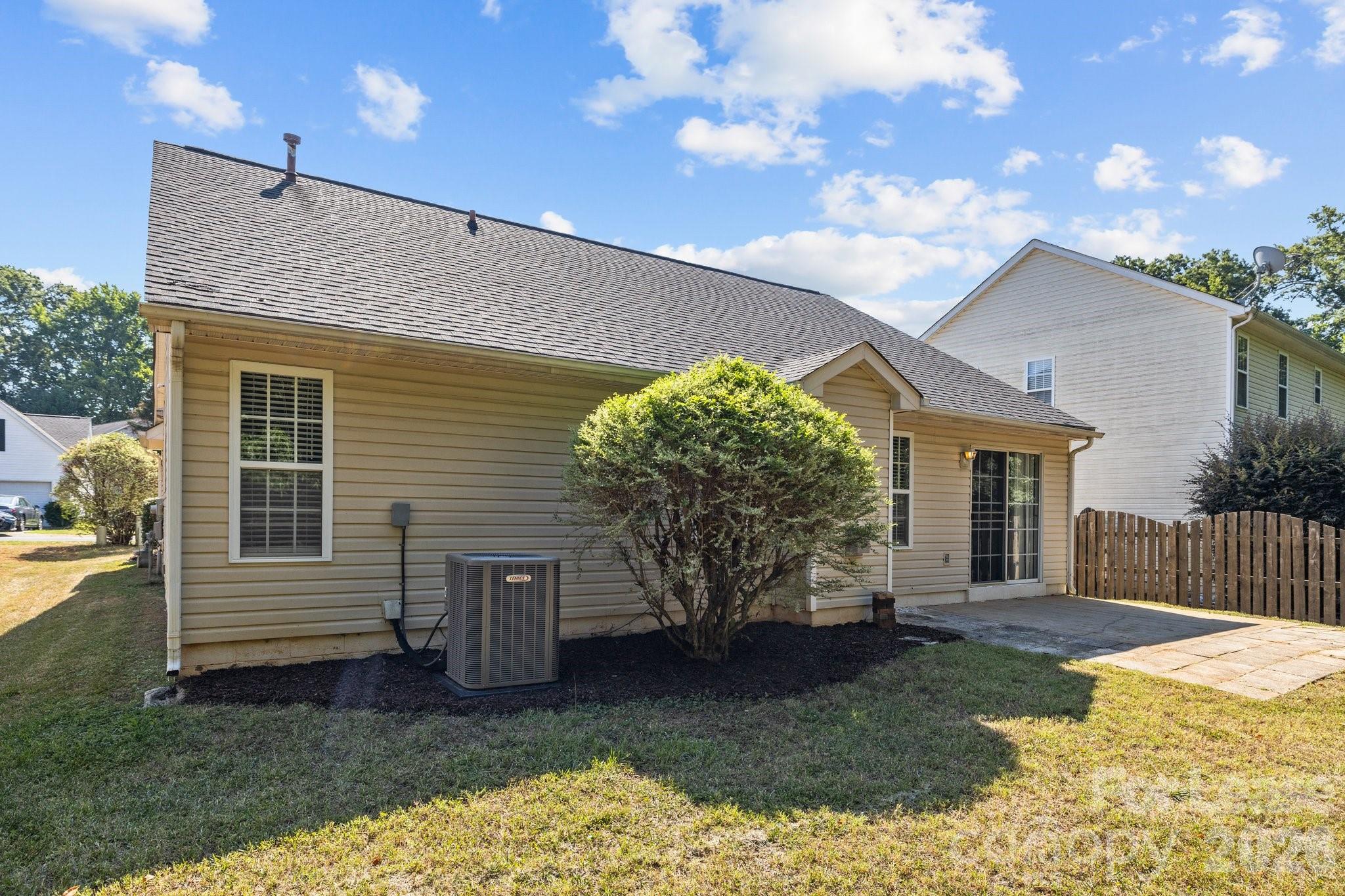 11228 Dickie Ross Road Property Photo 27