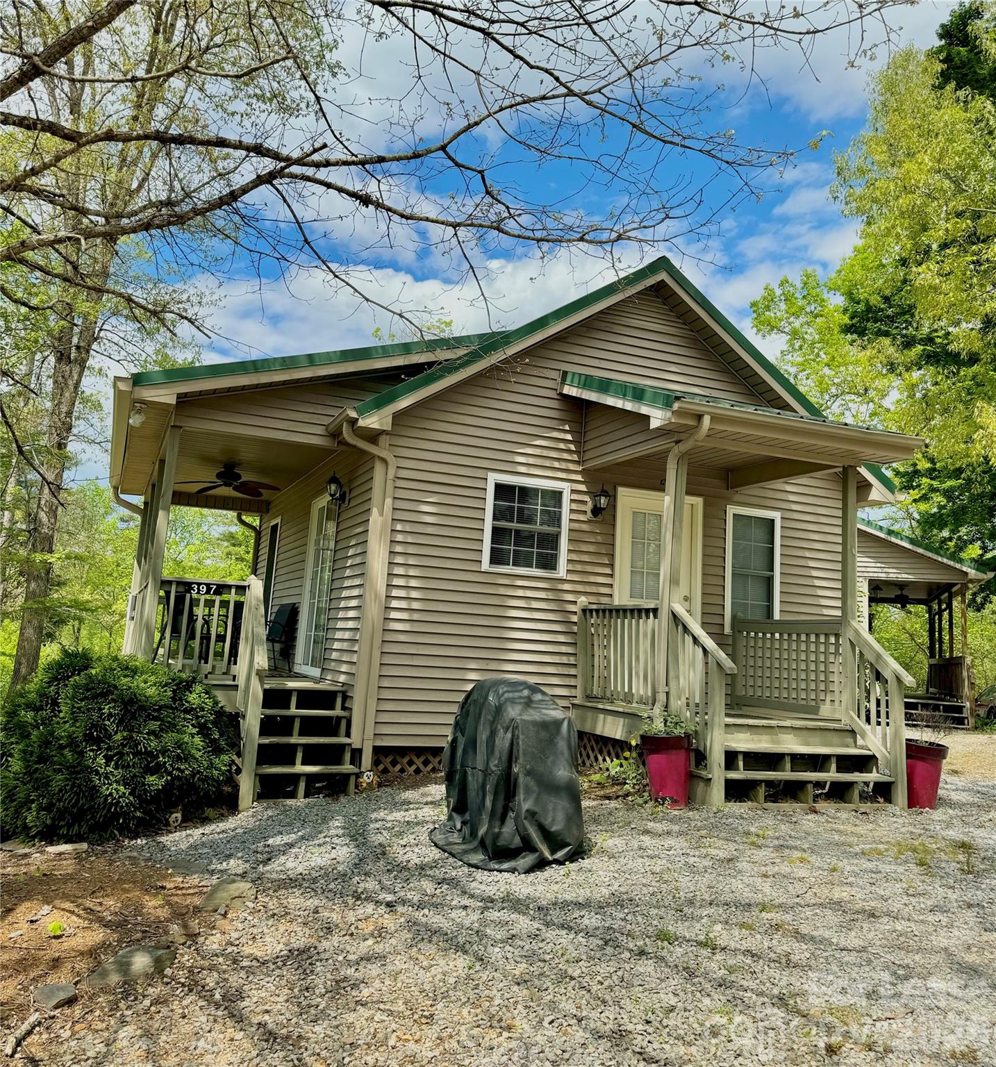 188 Uptons Landing Road Property Photo 1