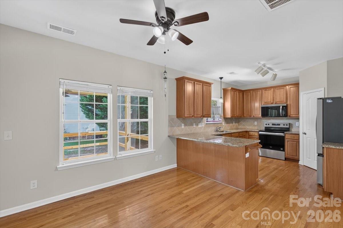 3658 Travertine Drive Property Photo 14