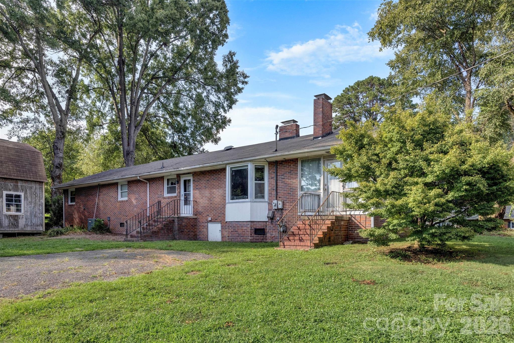 701 Home Trail Property Photo 36