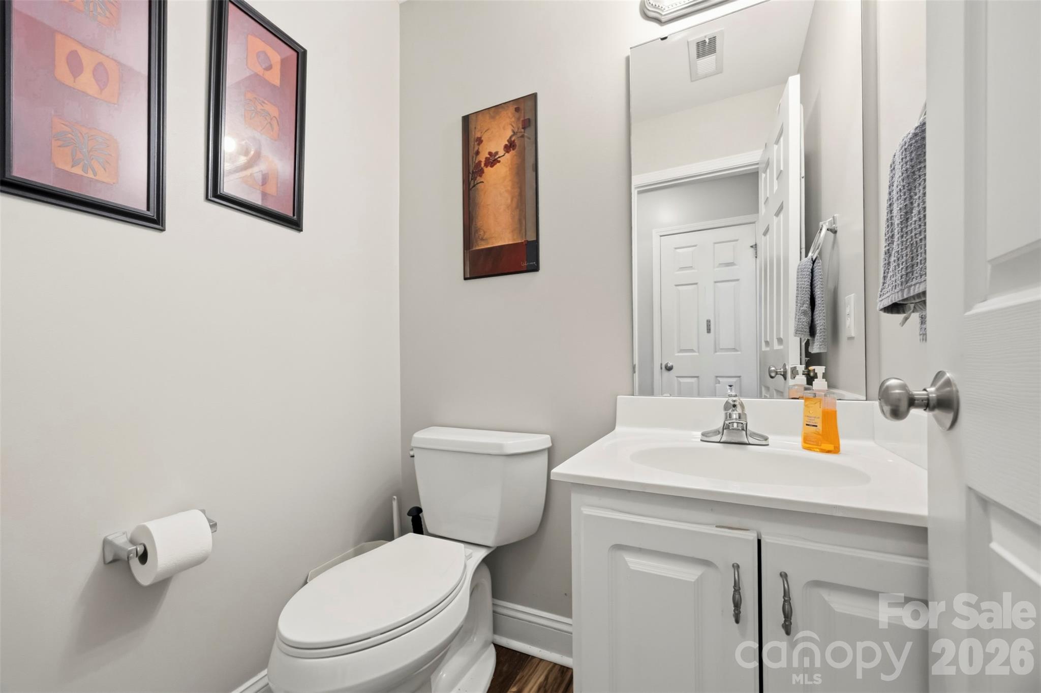 3310 Brickwood Circle Property Photo 7