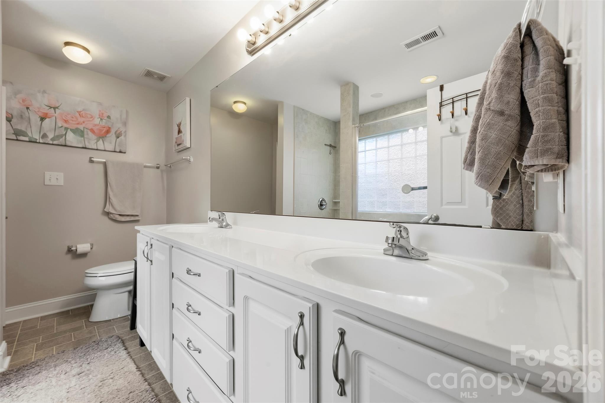 3310 Brickwood Circle Property Photo 10