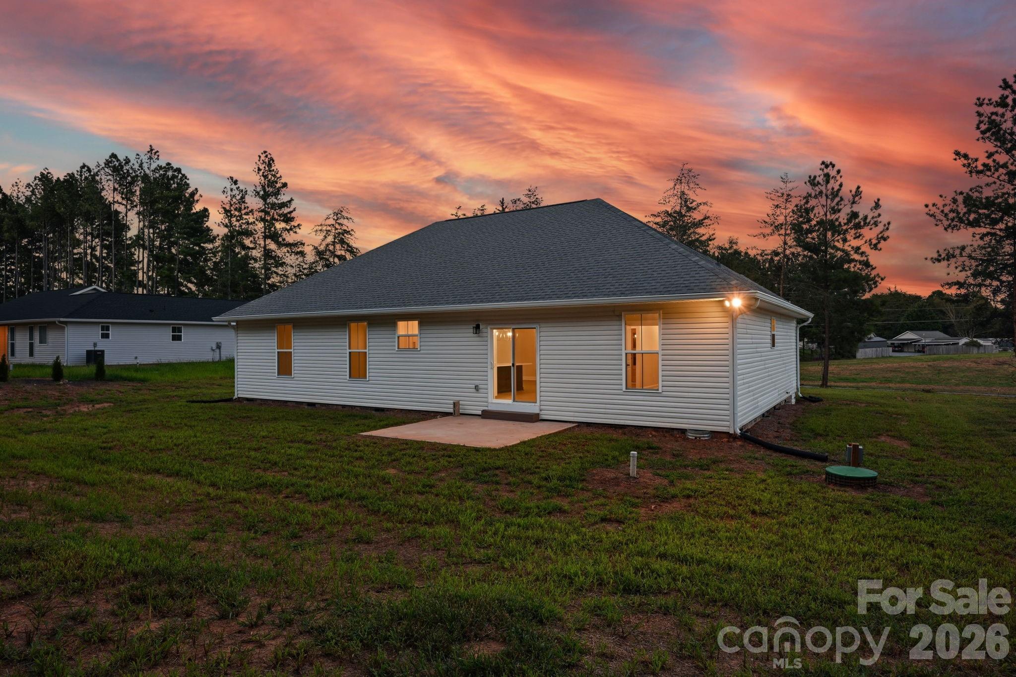 2271 Lee Lawing Road Property Photo 28
