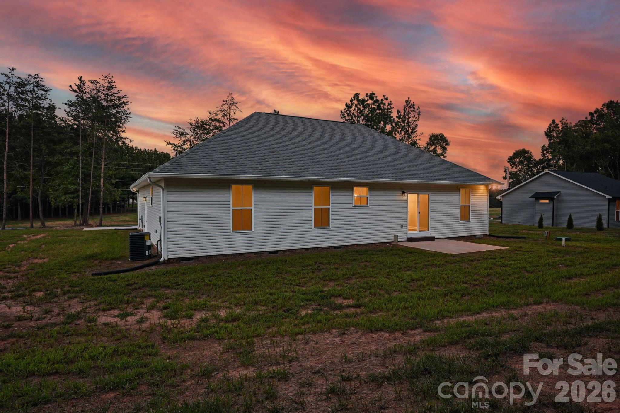 2271 Lee Lawing Road Property Photo 30