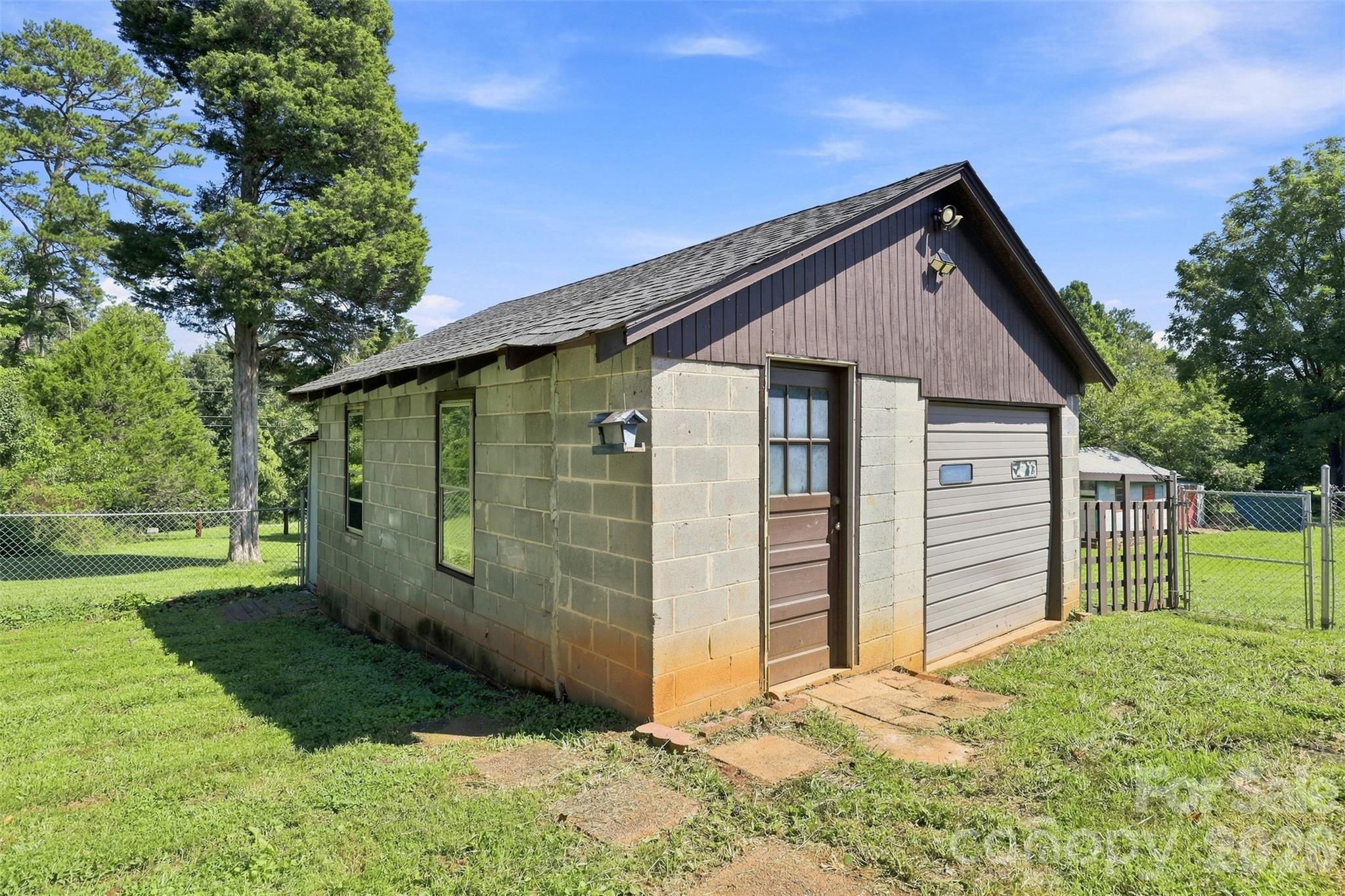 3803 Cook Road Property Photo 27