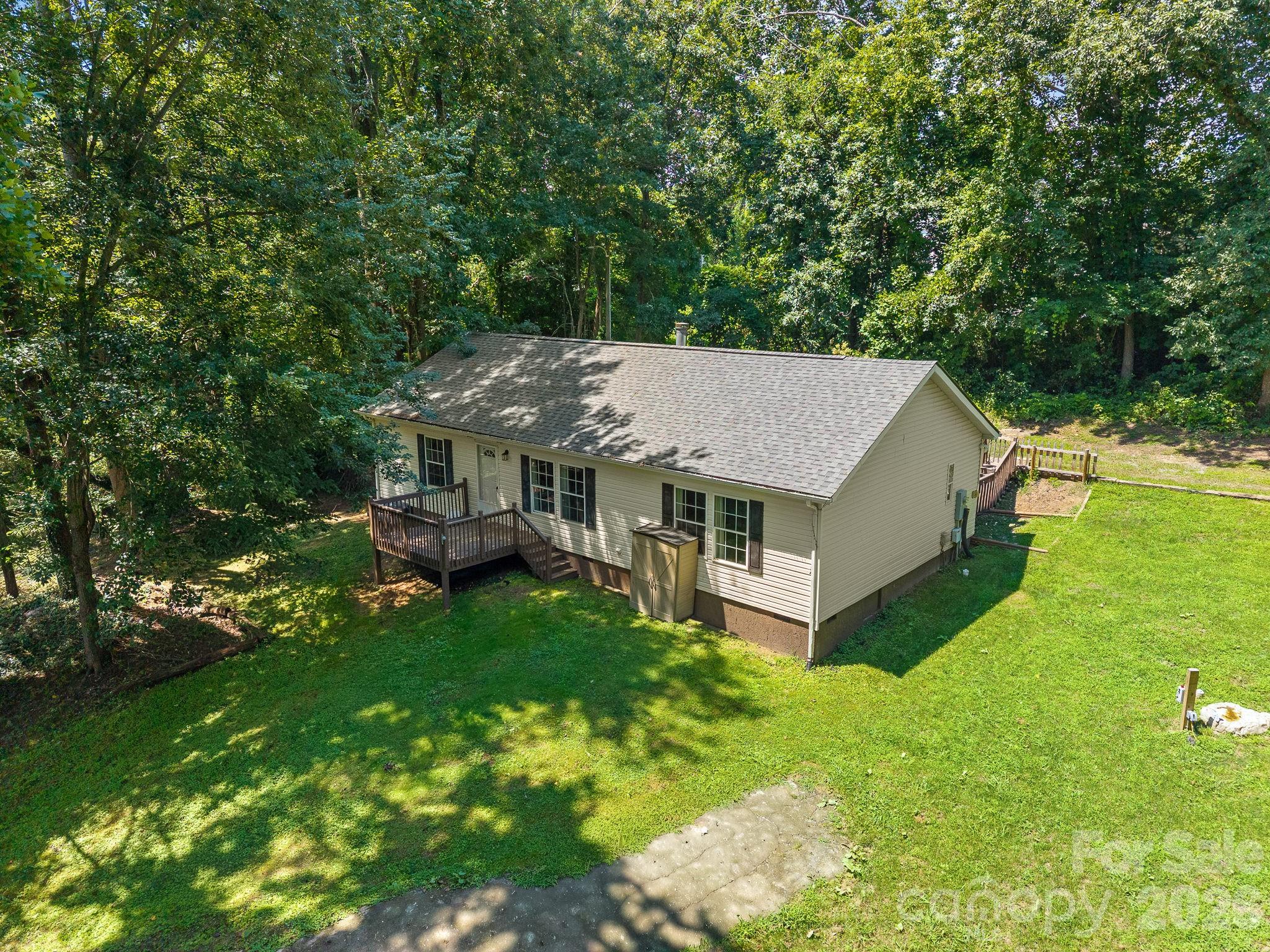 195 Shiloh Road Property Photo 1
