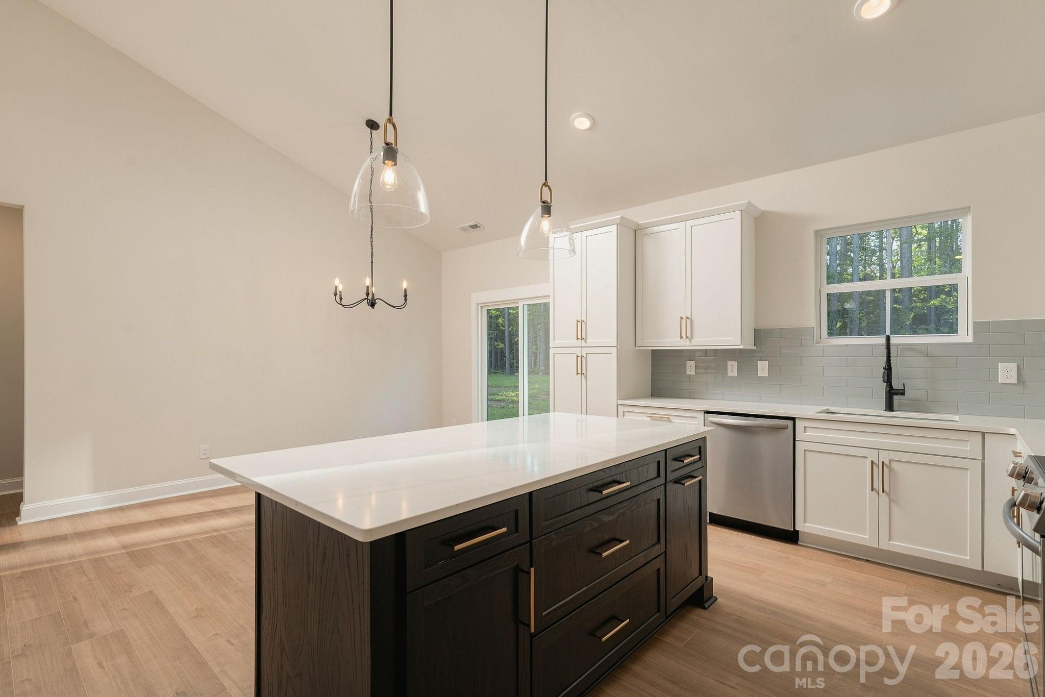 2287 Lee Lawing Road Property Photo 10