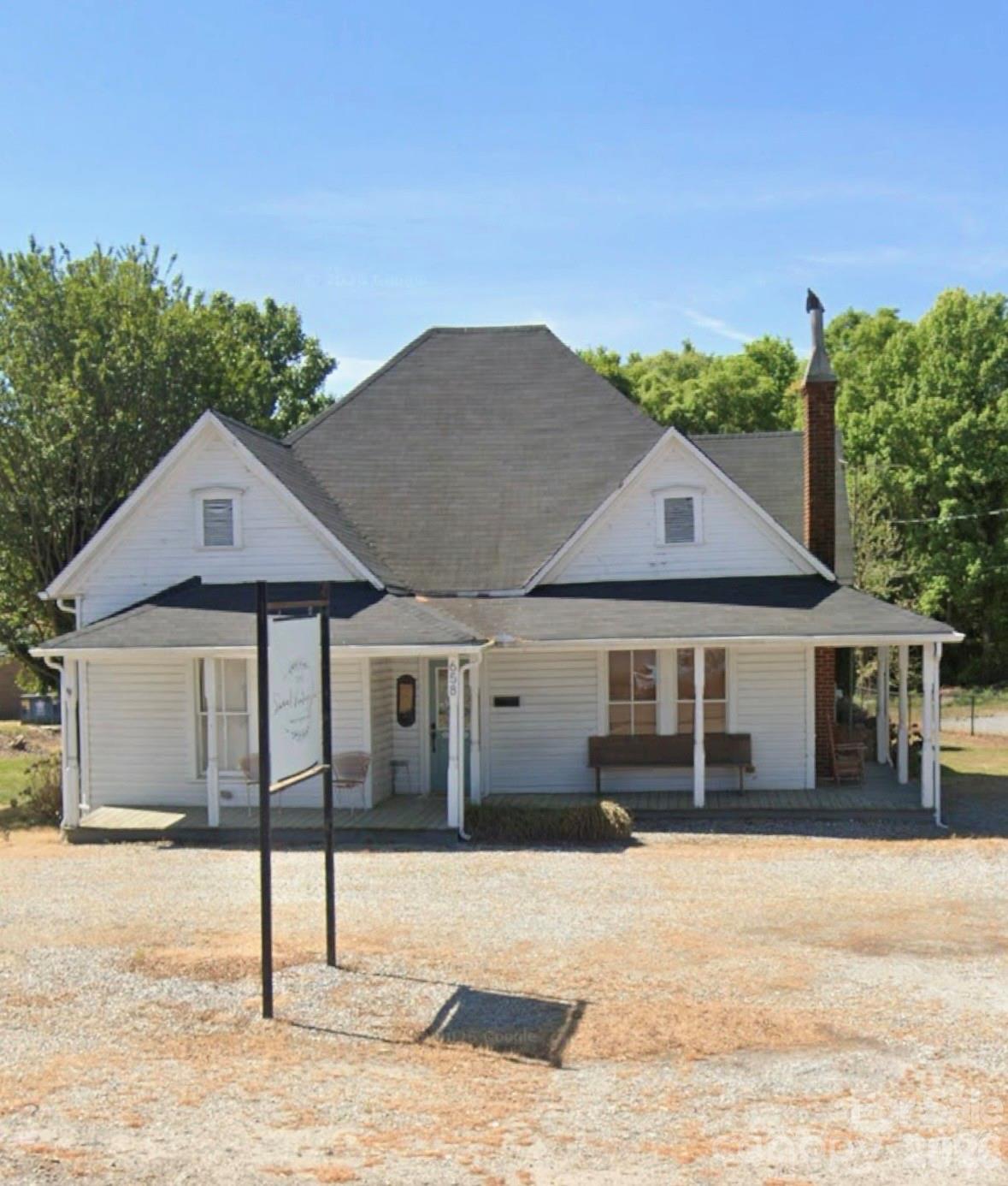 658 E Main Avenue Property Photo 1