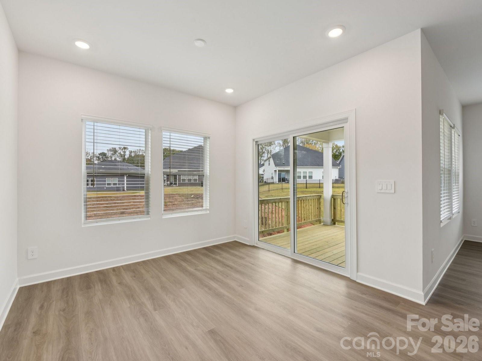 720 Palmer Pendleton Way Property Photo 6