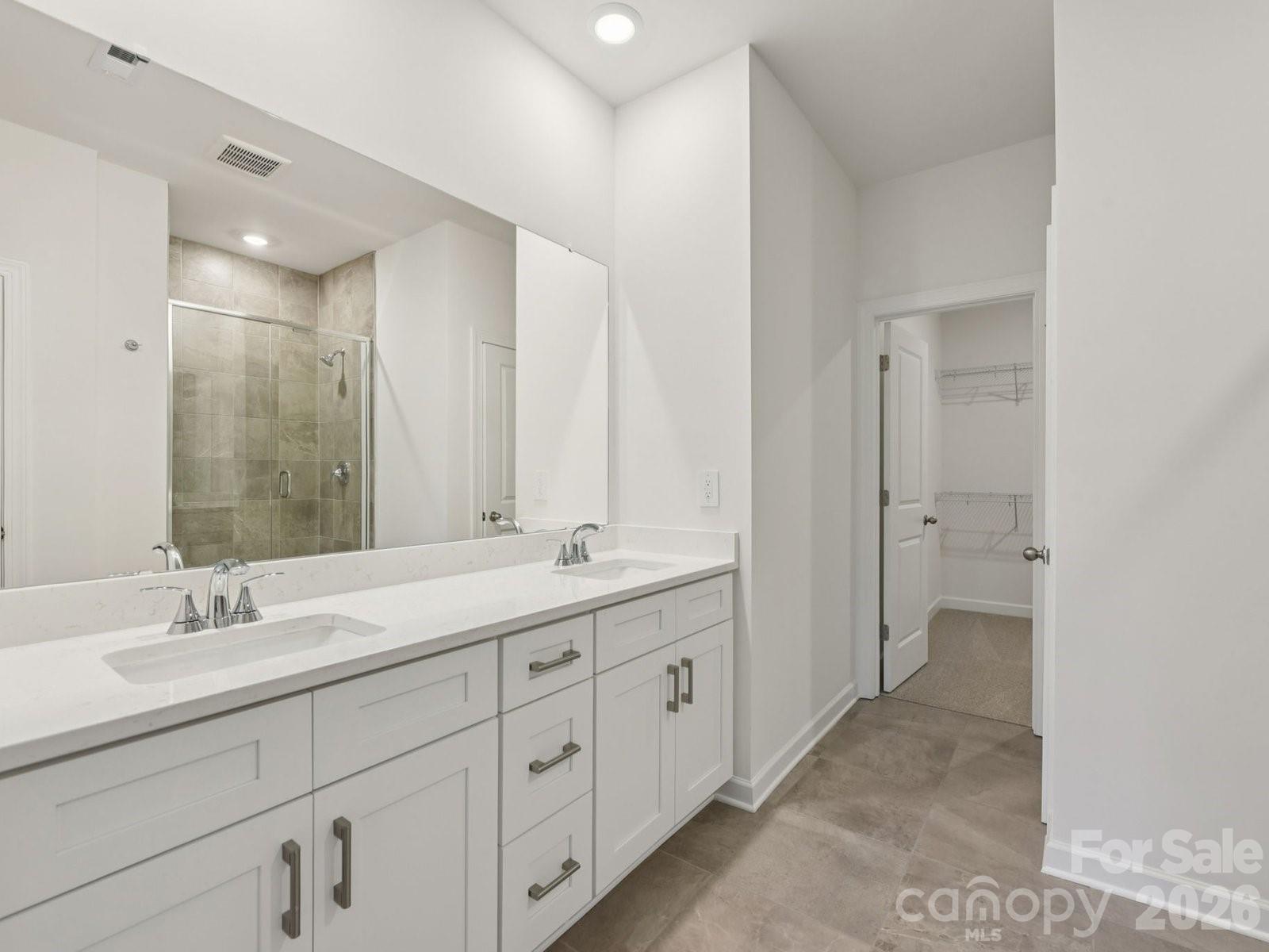 720 Palmer Pendleton Way Property Photo 11