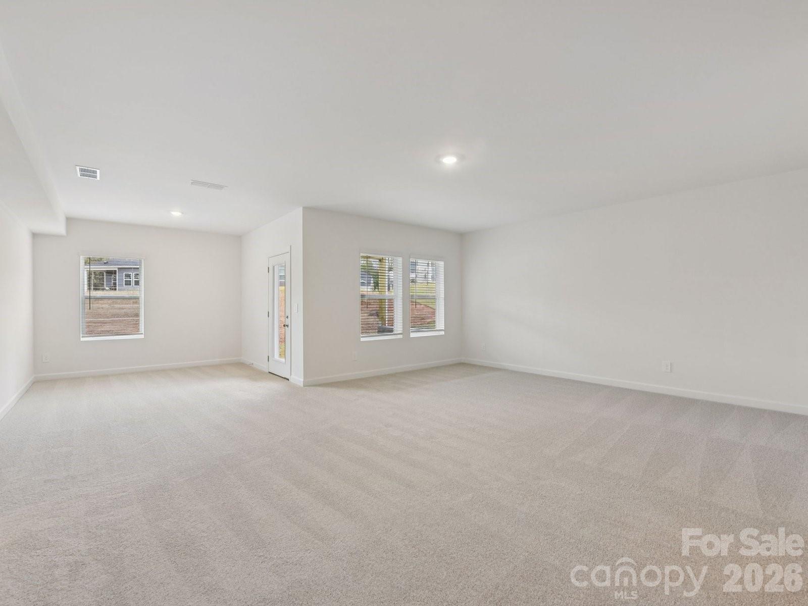 720 Palmer Pendleton Way Property Photo 16