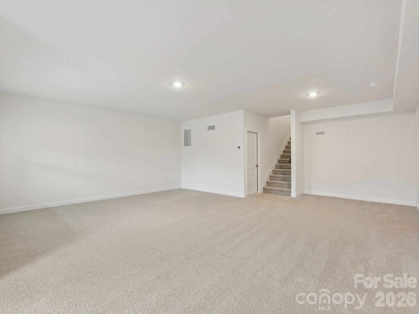 720 Palmer Pendleton Way Property Photo 17