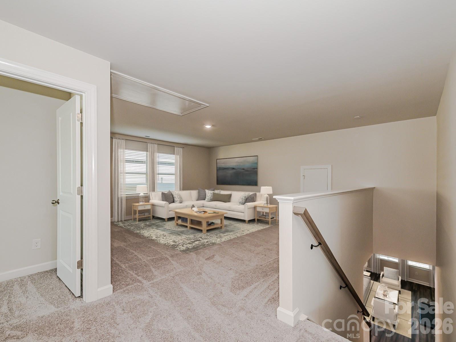 656 Darya Drive Property Photo 4