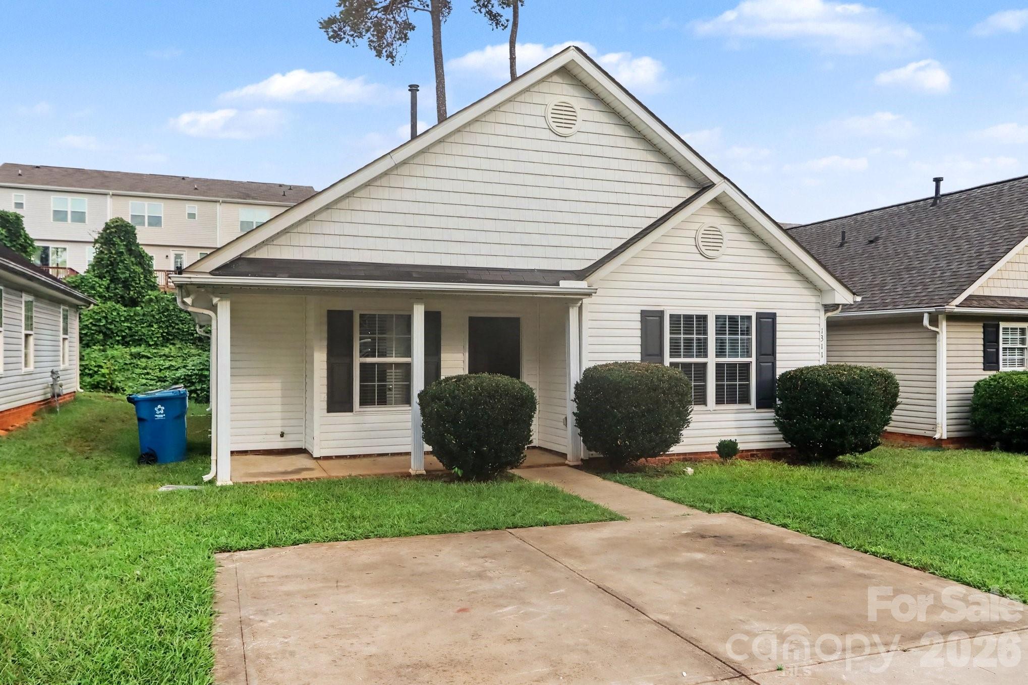 1311 Braveheart Lane Property Photo 2
