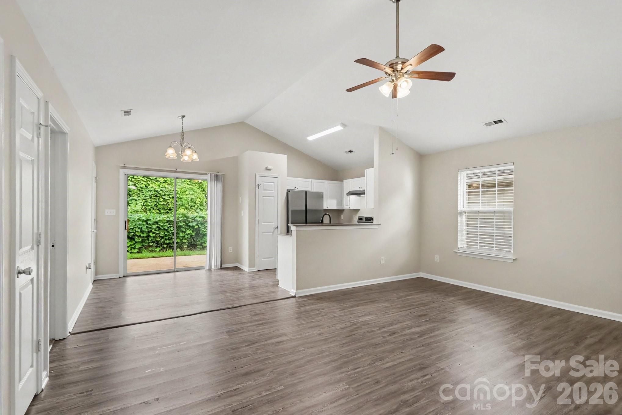 1311 Braveheart Lane Property Photo 3