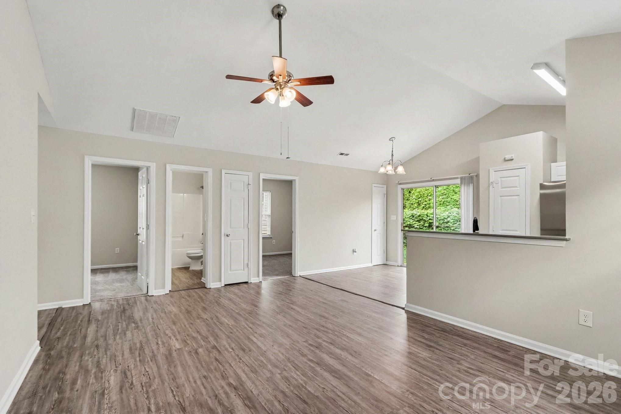 1311 Braveheart Lane Property Photo 6