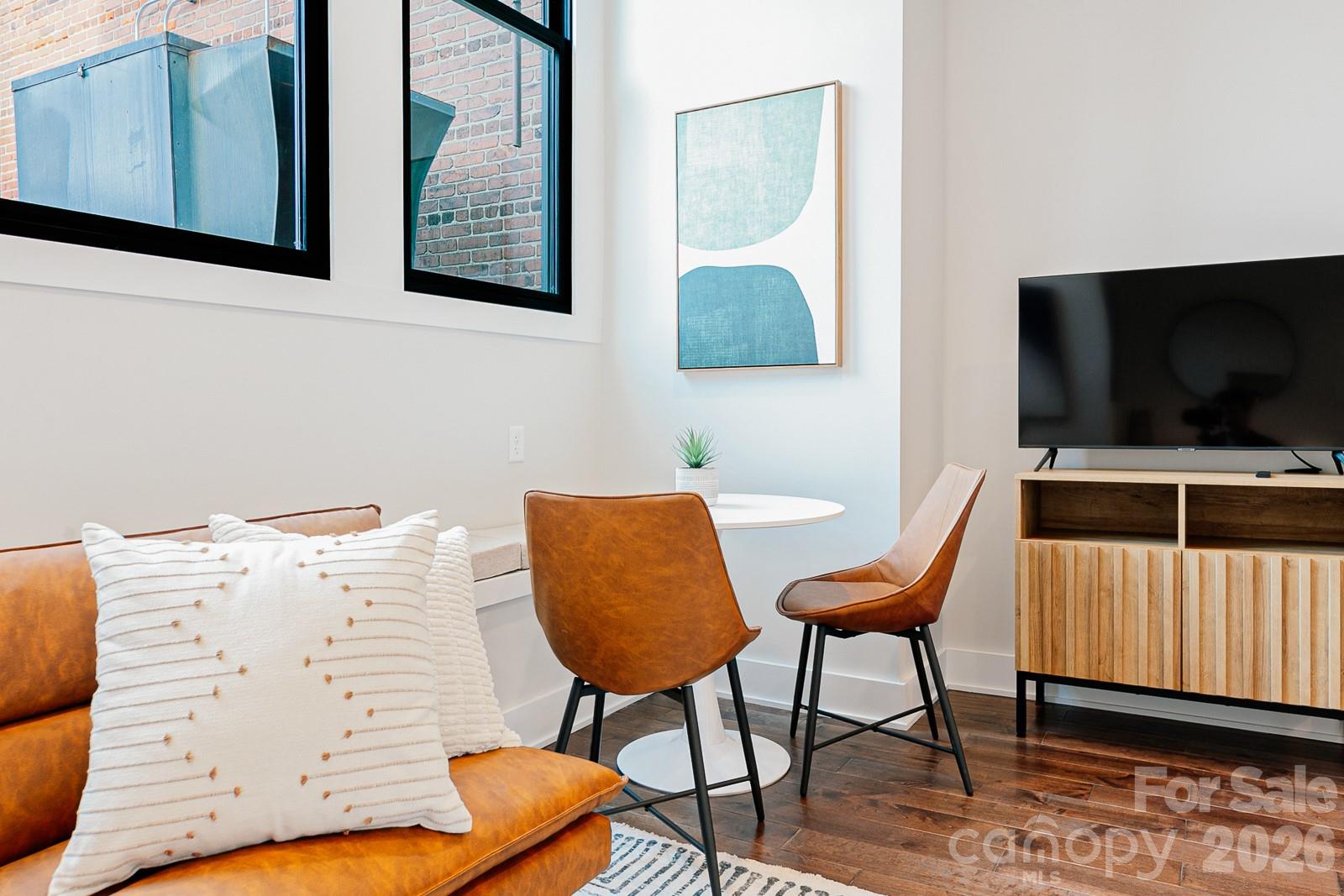 122 College Street 202 Property Photo 11