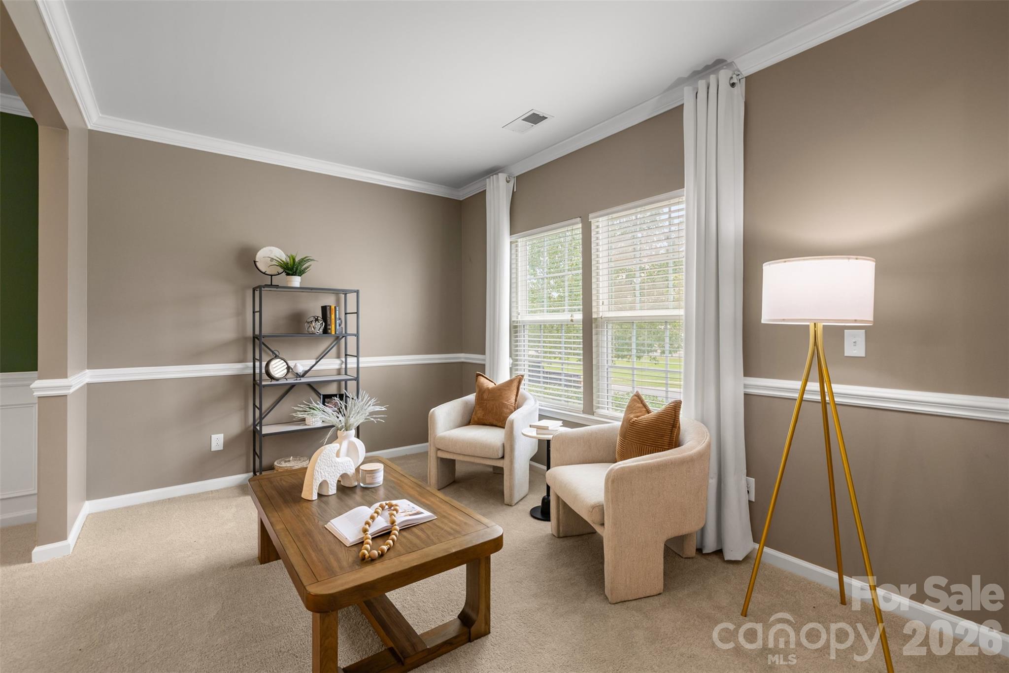 1282 Yellow Springs Drive Property Photo 4