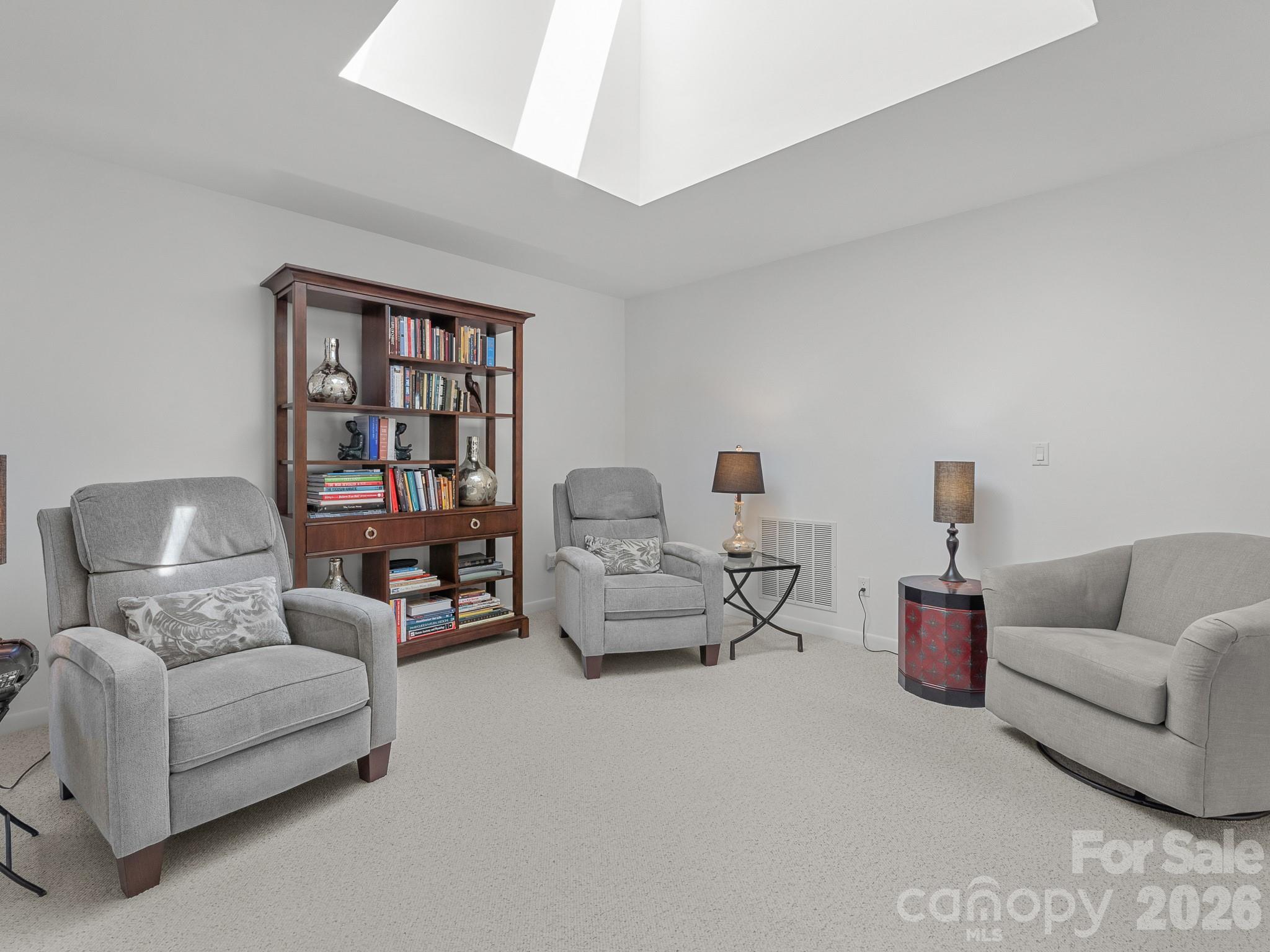 5 Jackson Grove Property Photo 9