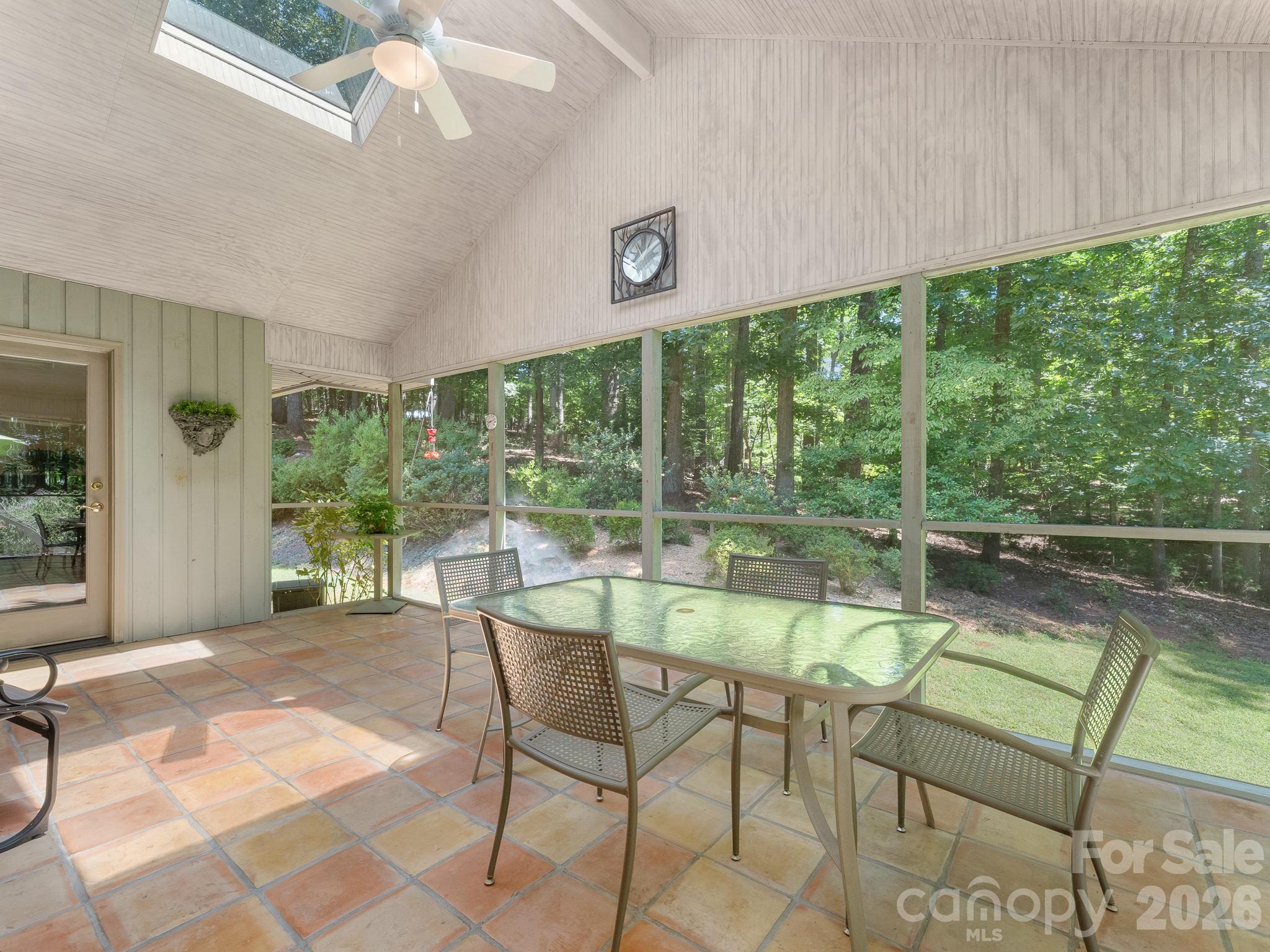 5 Jackson Grove Property Photo 33