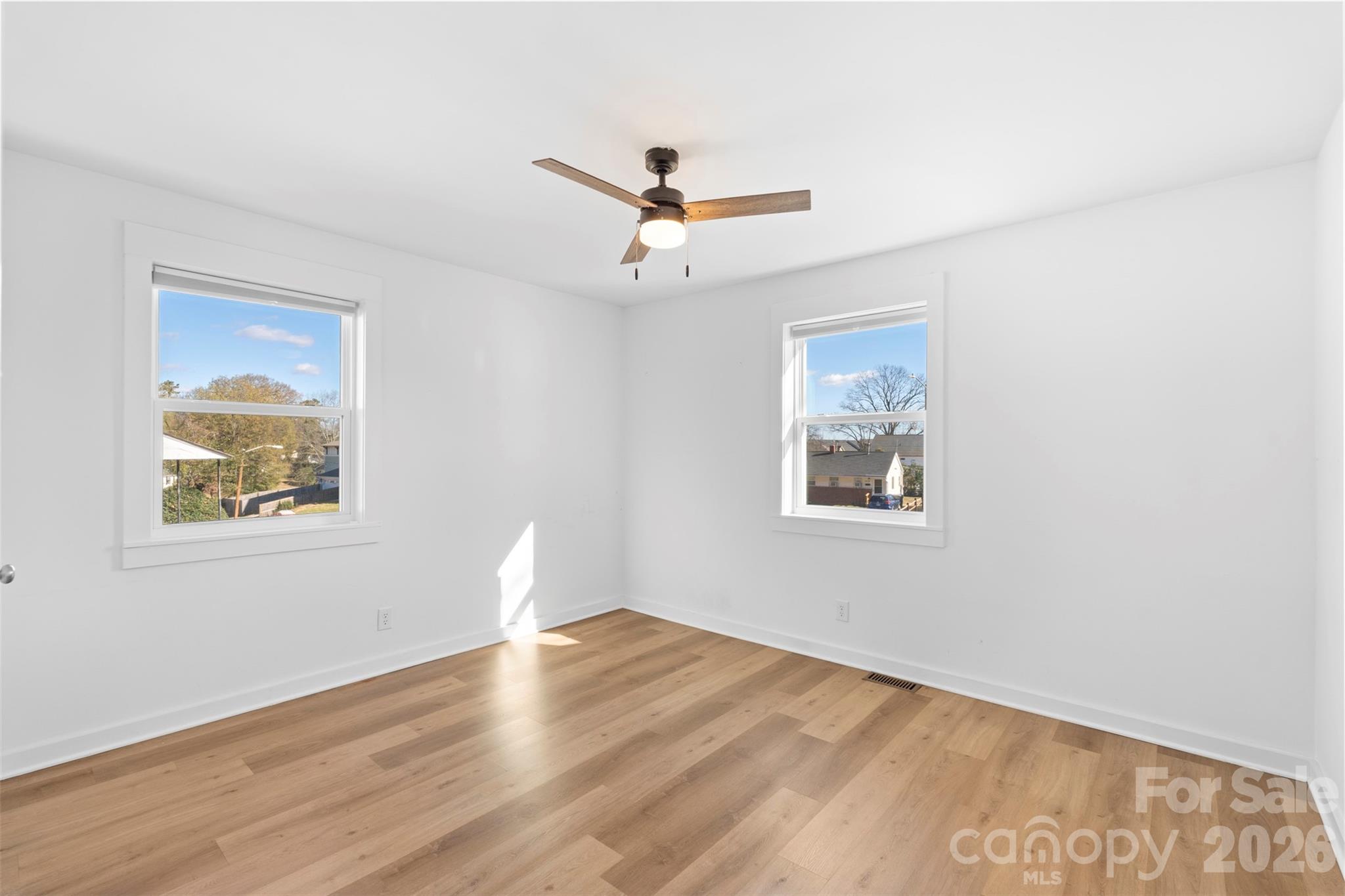 3019 Columbus Circle Property Photo 11
