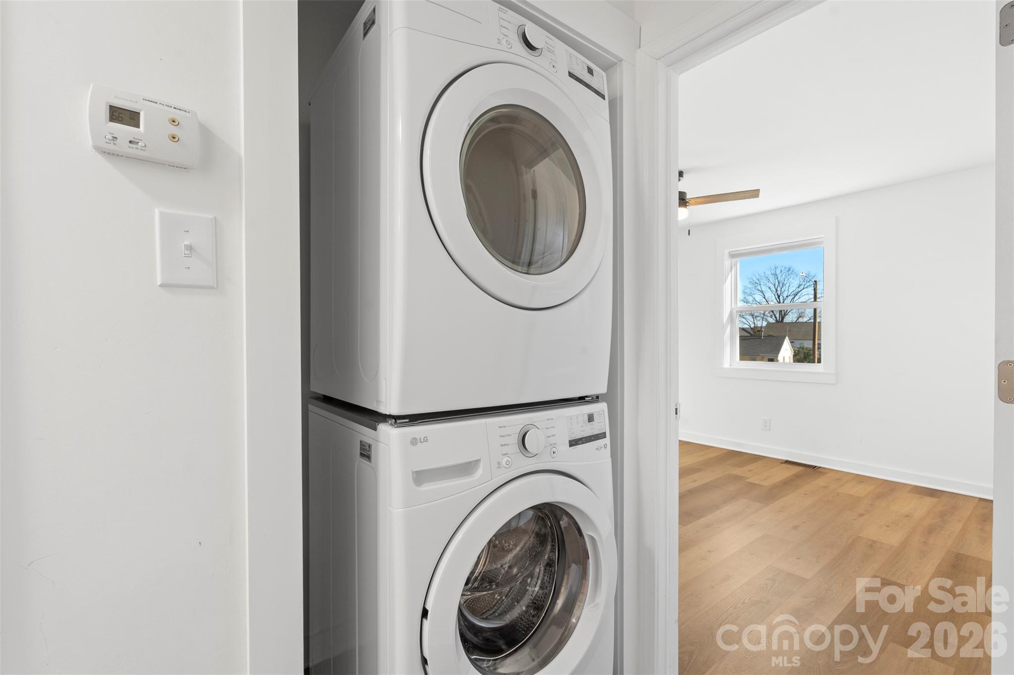 3019 Columbus Circle Property Photo 18