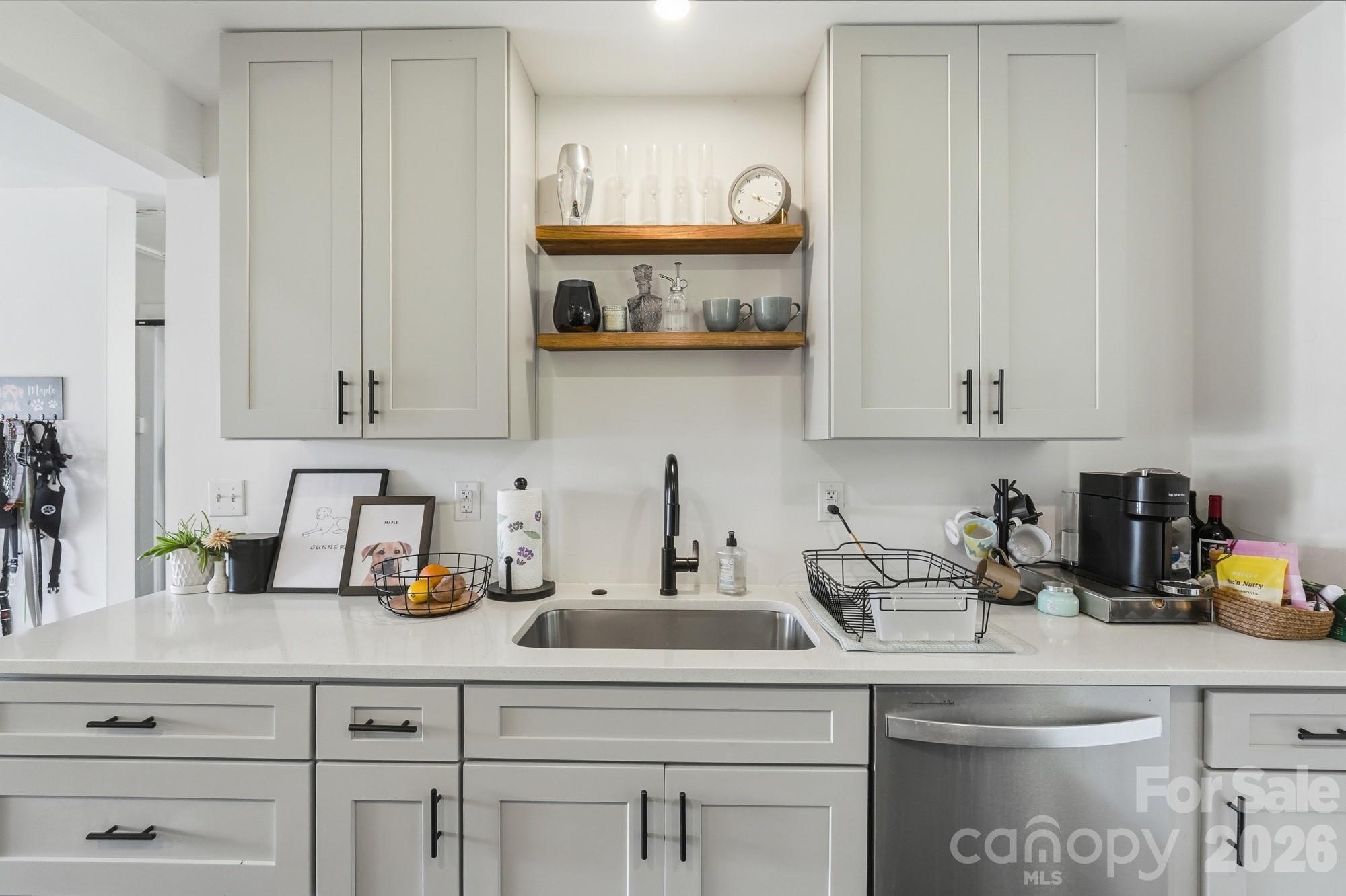3019 Columbus Circle Property Photo 24