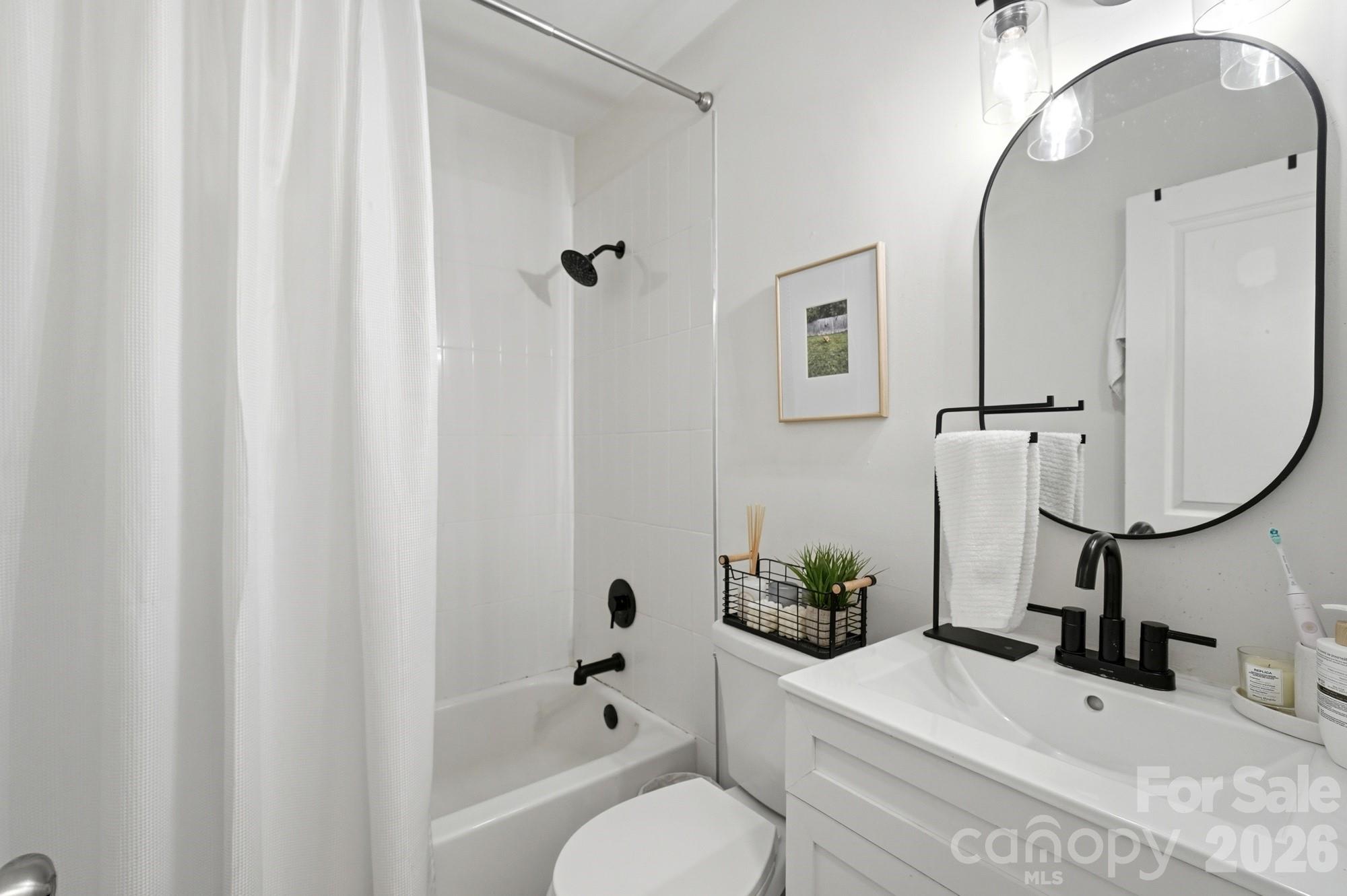 3019 Columbus Circle Property Photo 29