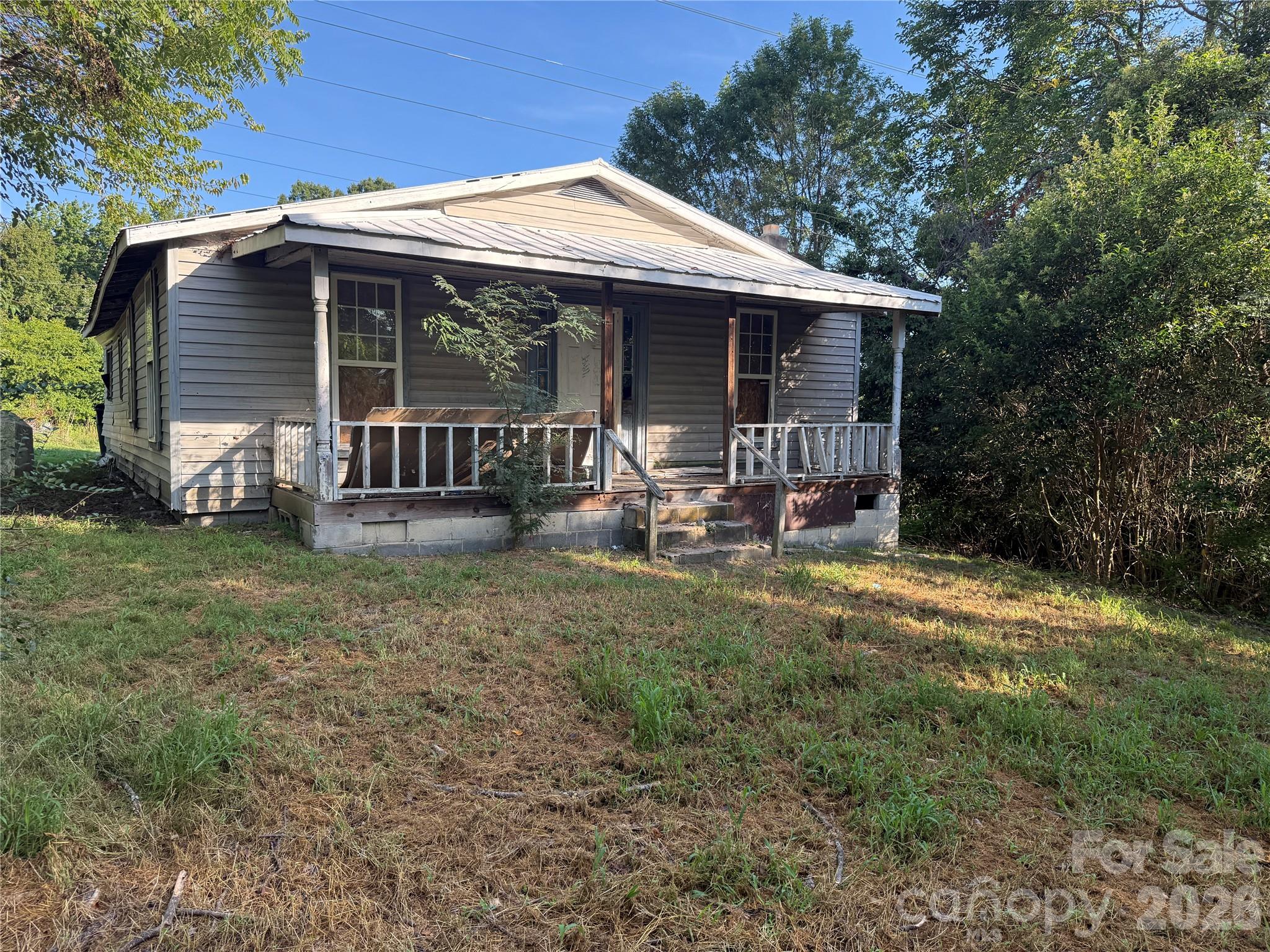 199 Crowder Dixon Road Property Photo 1