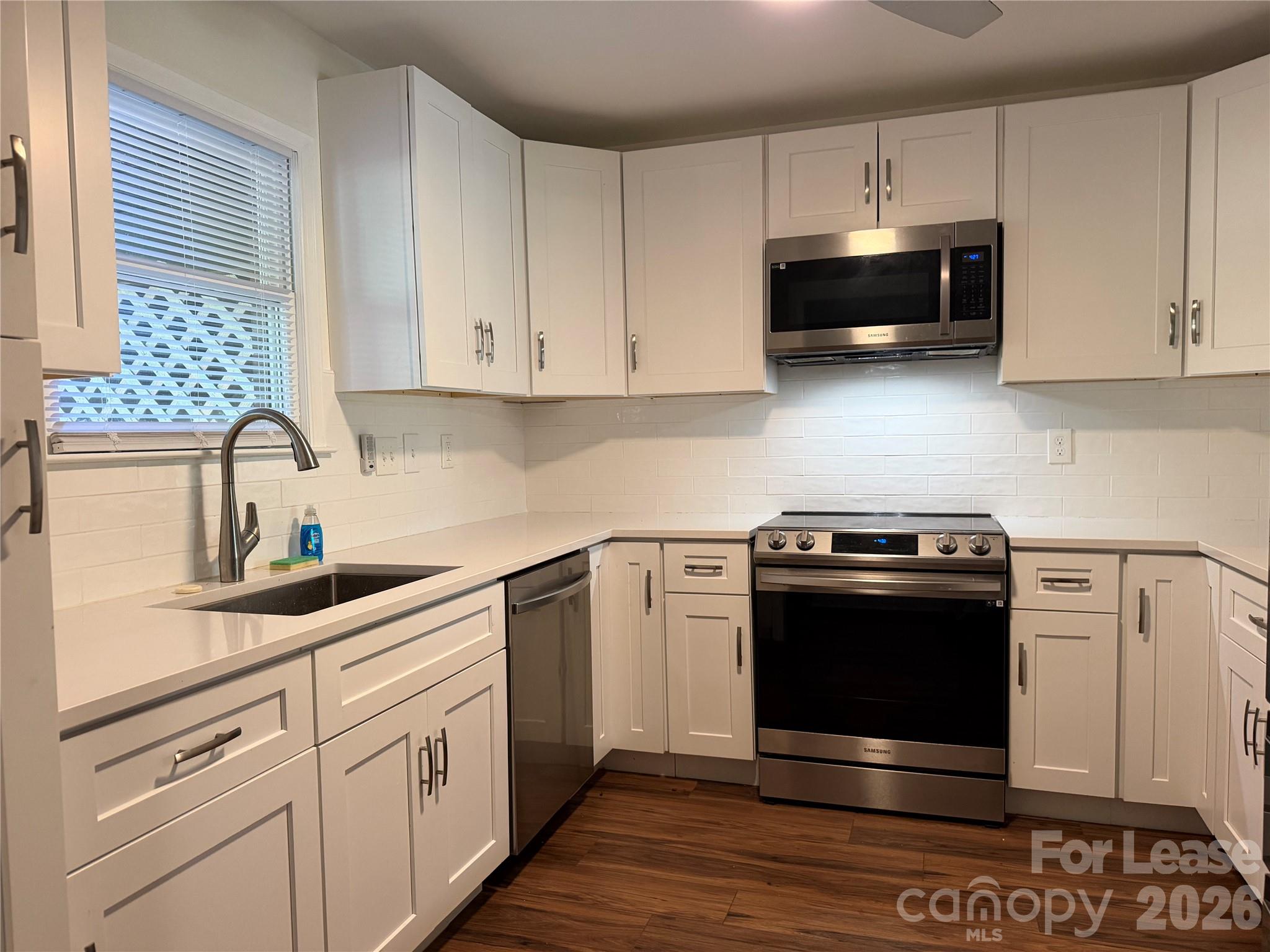 225 S Chase Street Property Photo 1