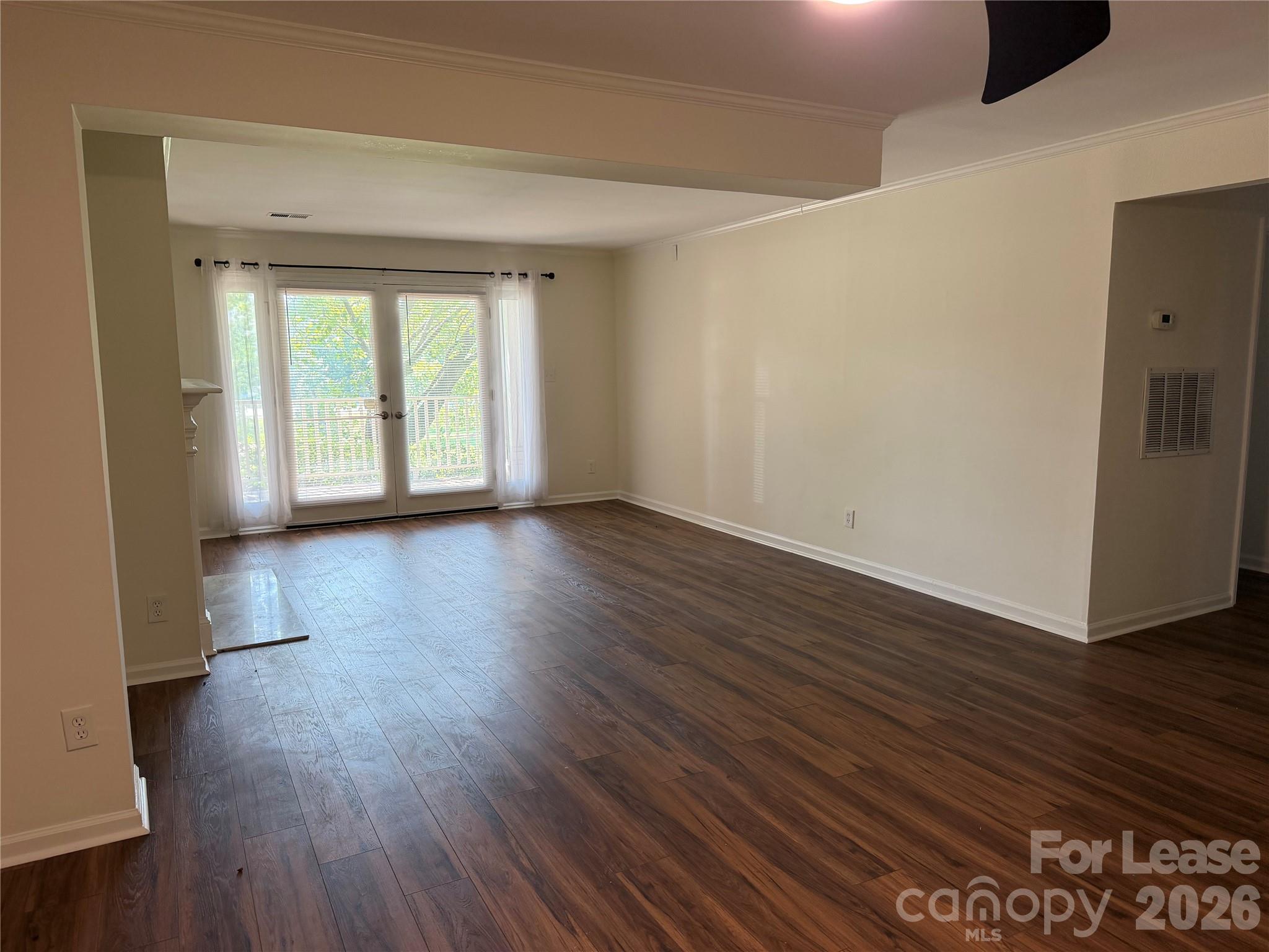 225 S Chase Street Property Photo 3