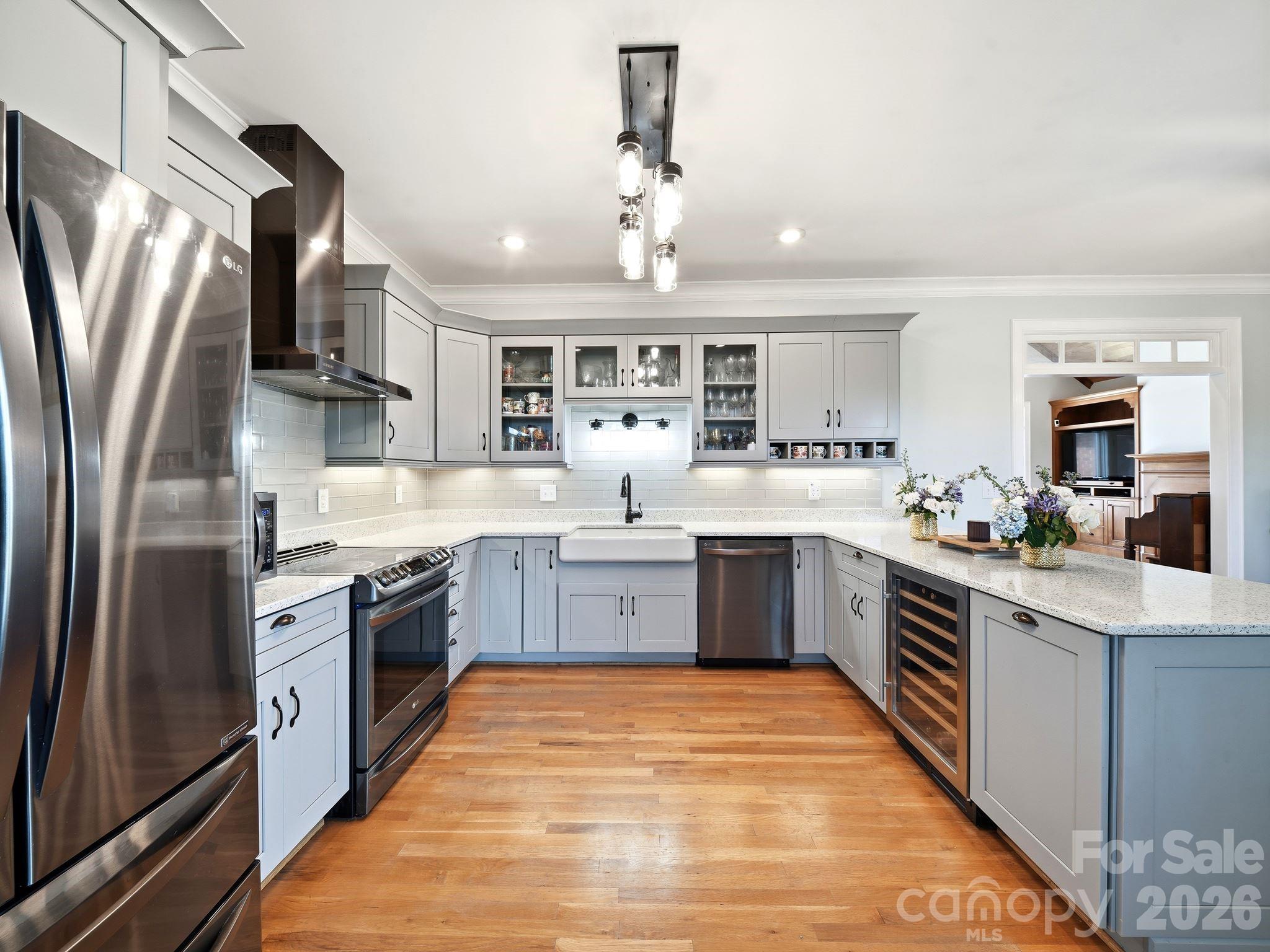 2950 Pearidge Road Property Photo 8