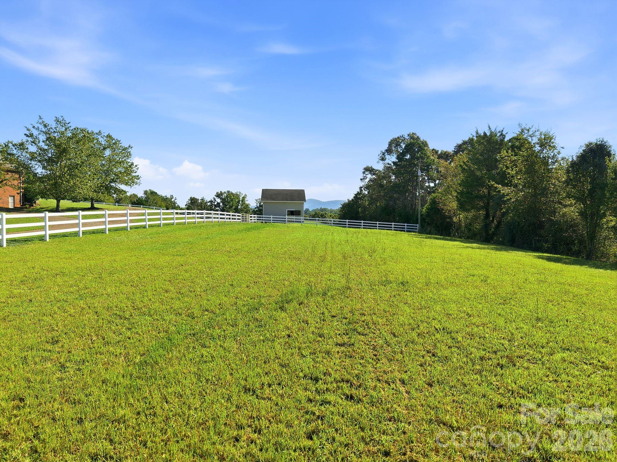 2950 Pearidge Road Property Photo 42