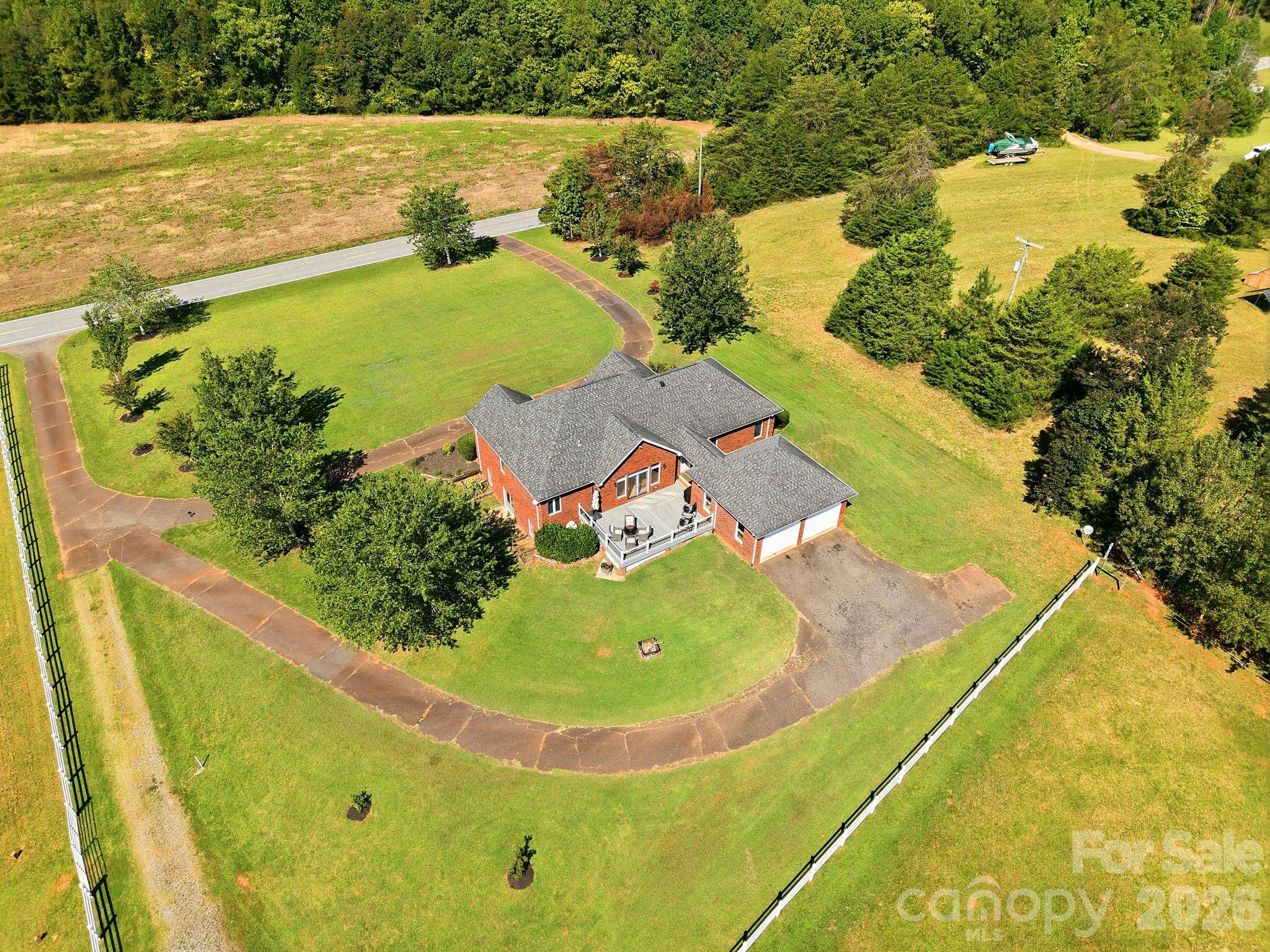 2950 Pearidge Road Property Photo 45