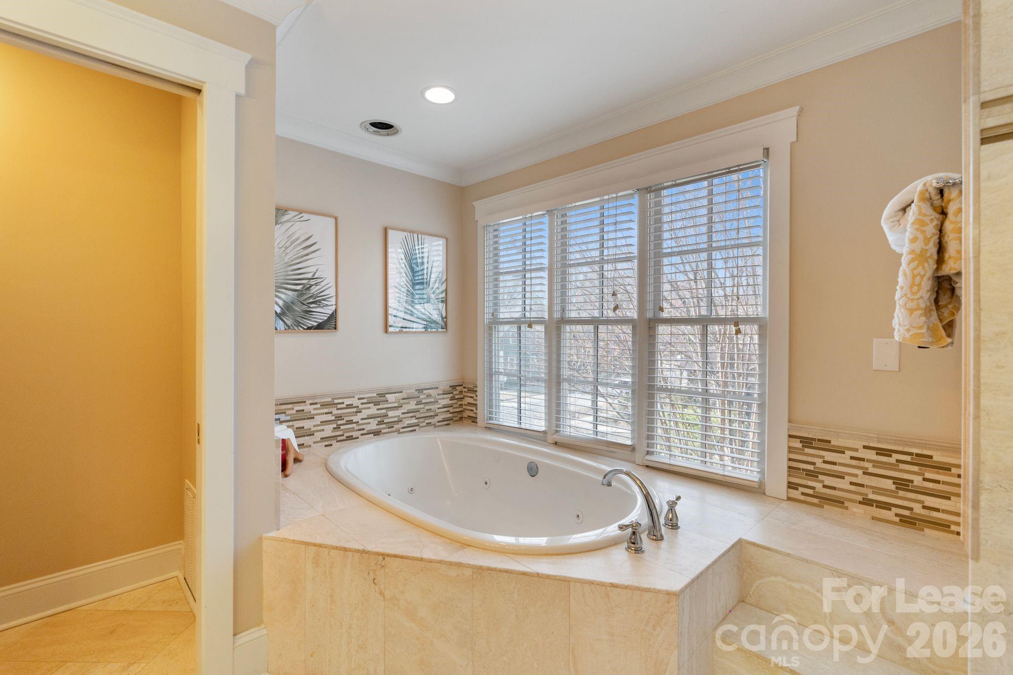 425 Tremont Avenue Property Photo 25