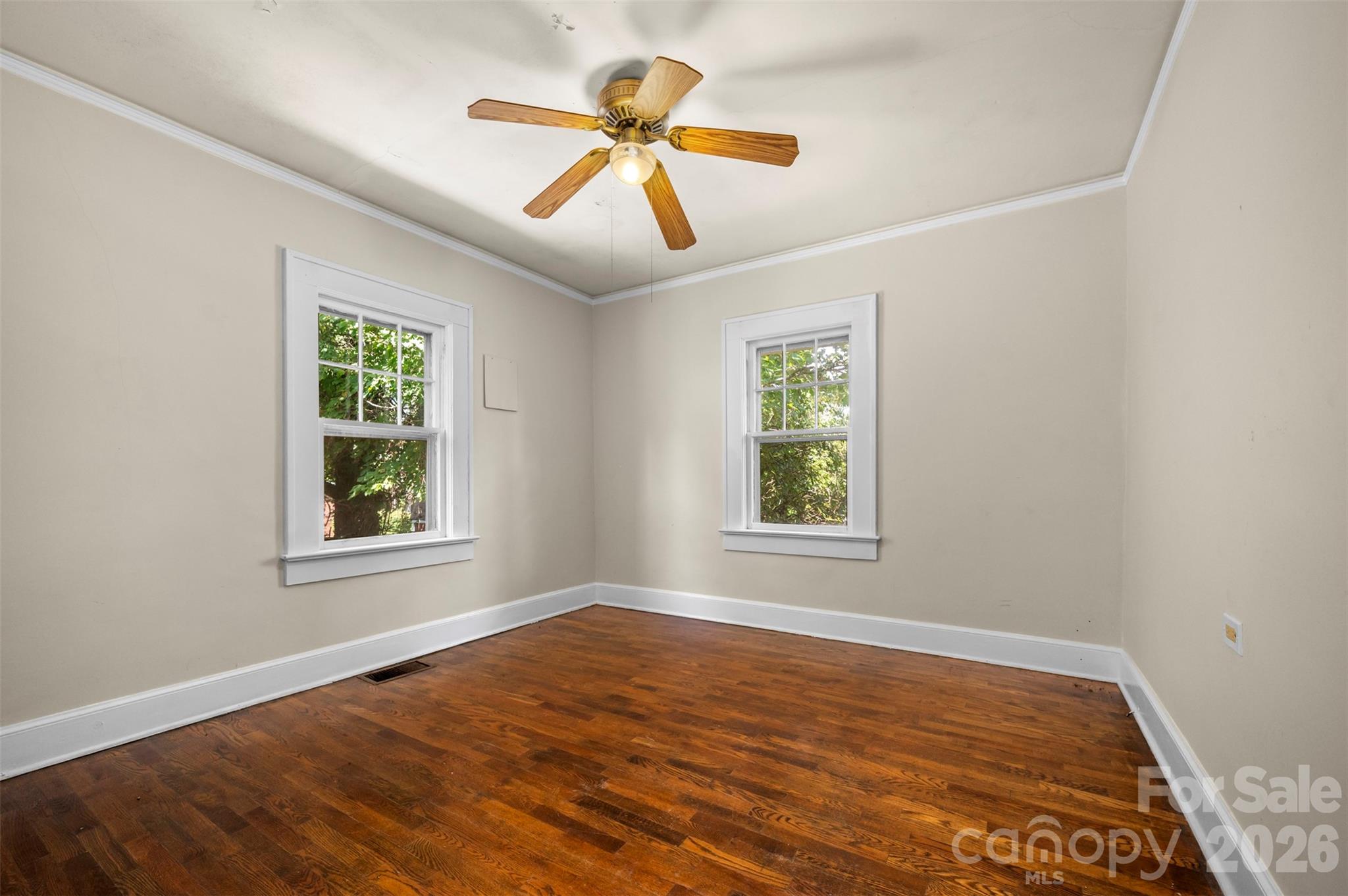 375 E King Street Property Photo 18