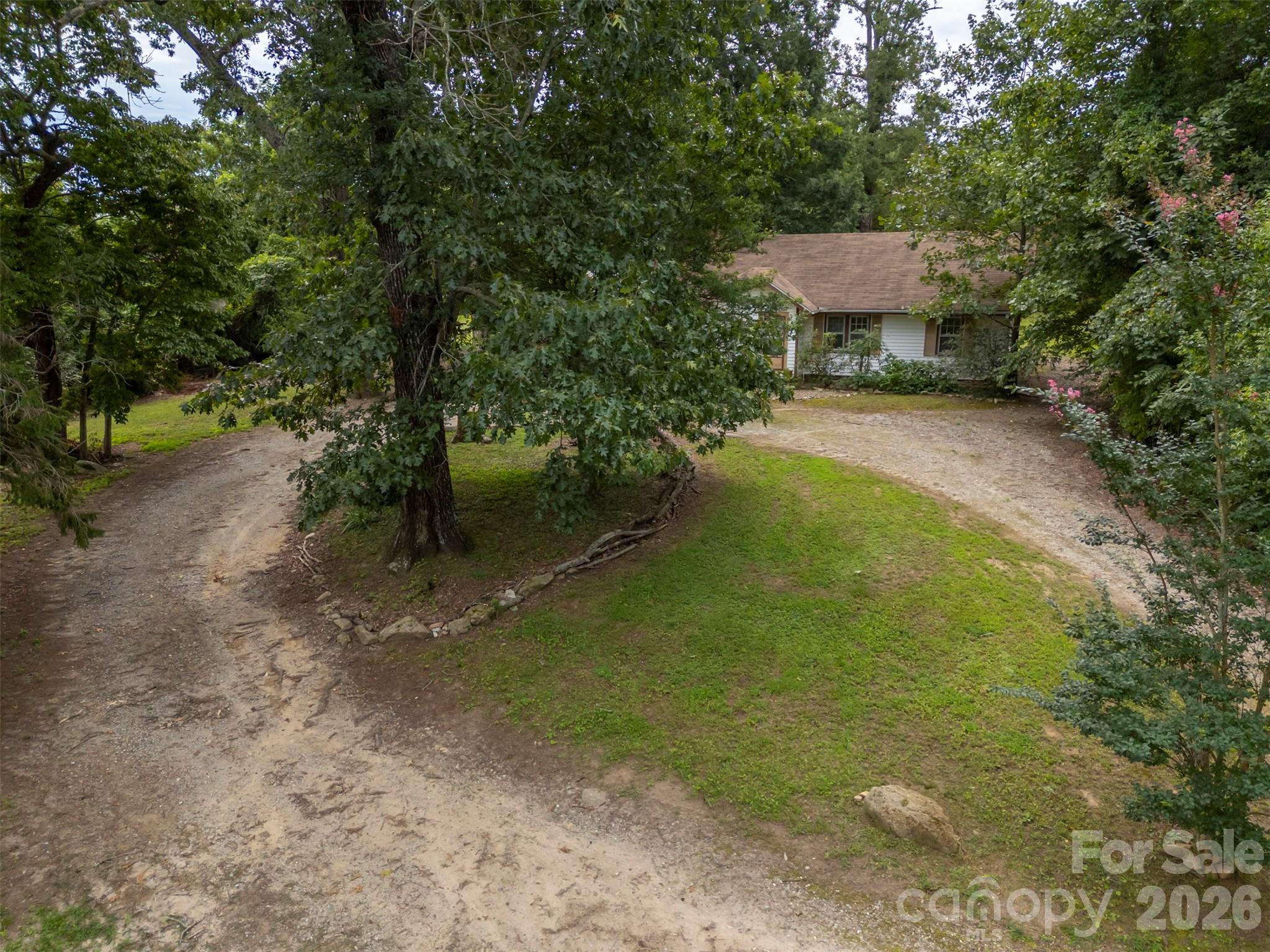 375 E King Street Property Photo 42