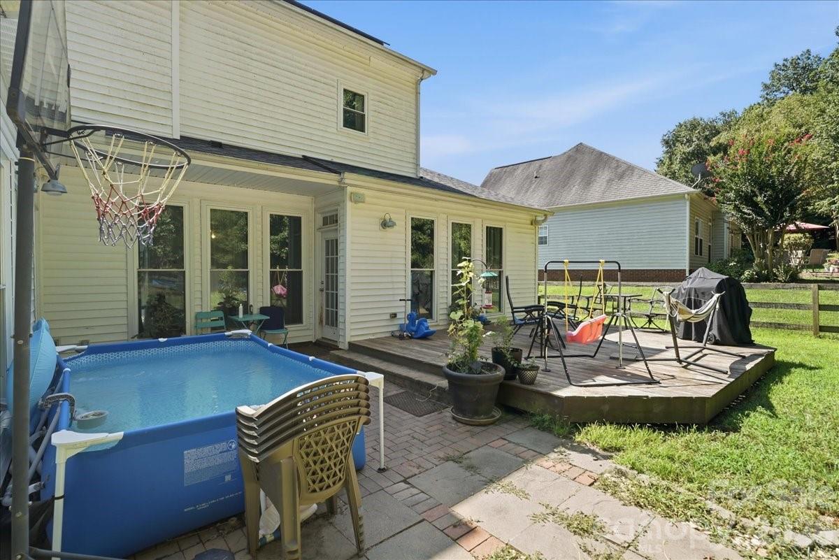 14043 Hatton Cross Drive Property Photo 38