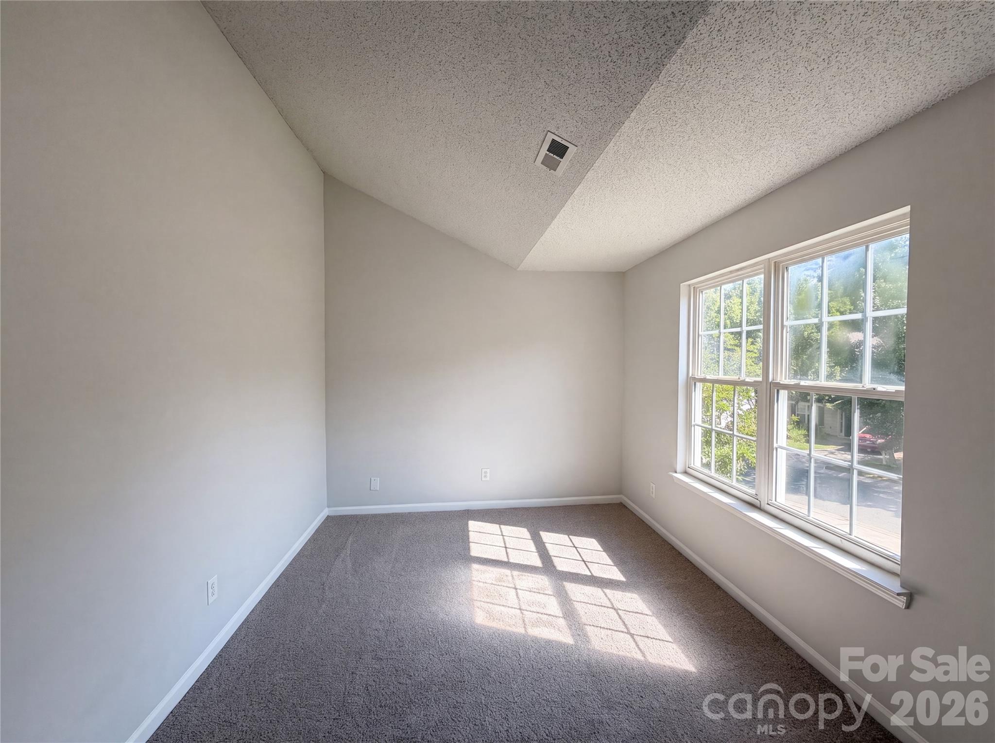 10319 Covingtonwood Drive Property Photo 10