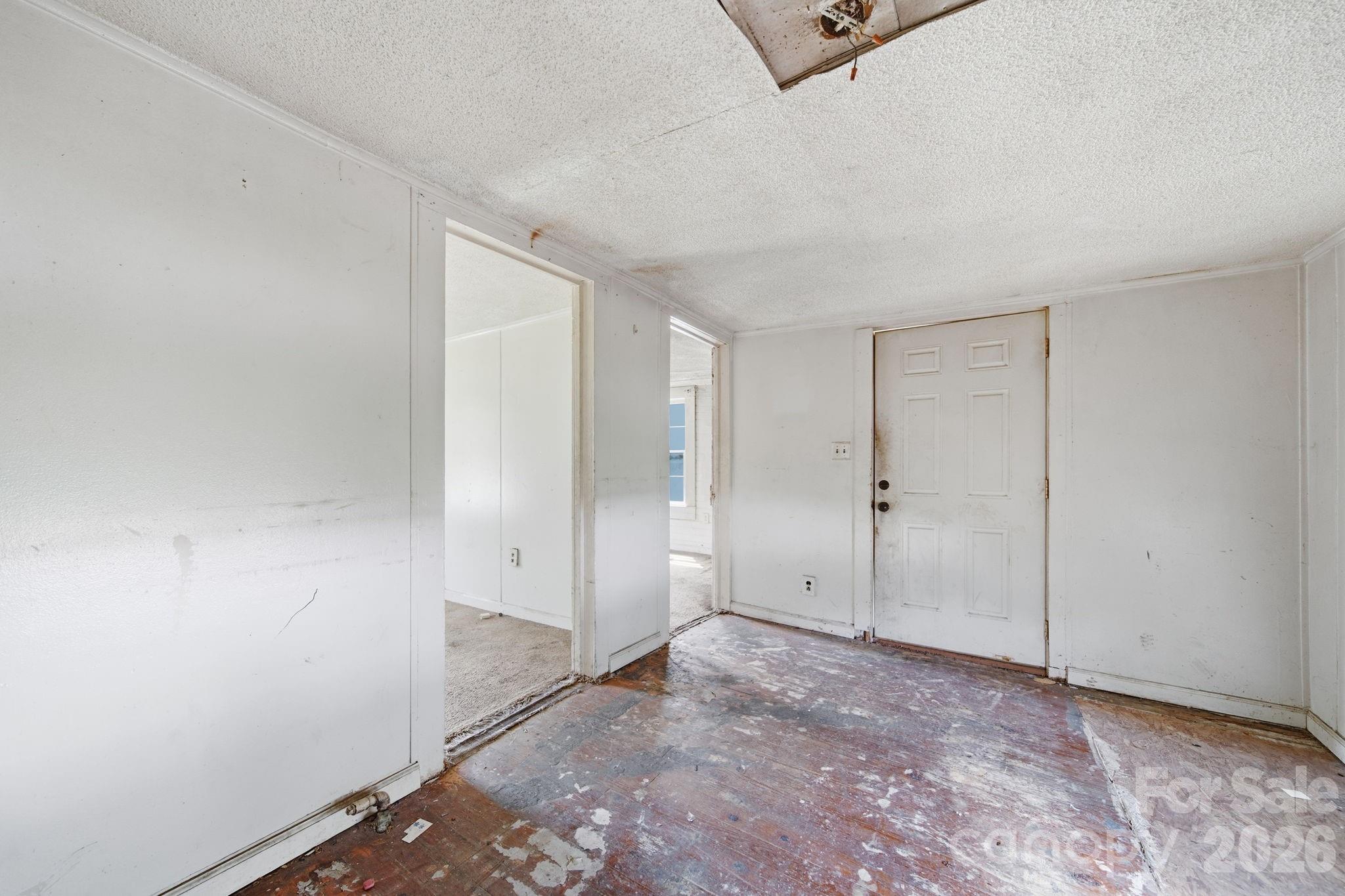 439 Richardson Street Property Photo 12
