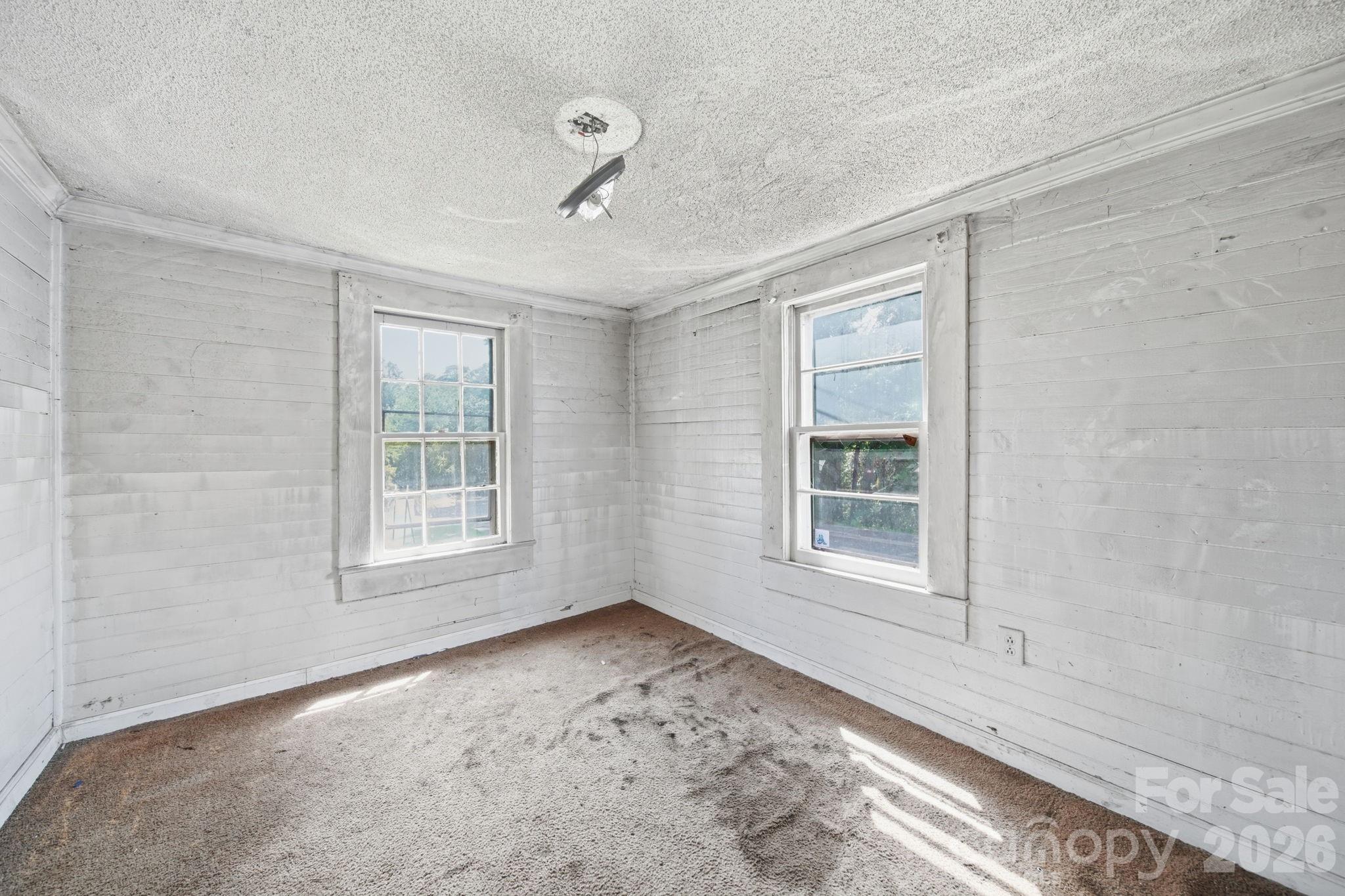 439 Richardson Street Property Photo 13