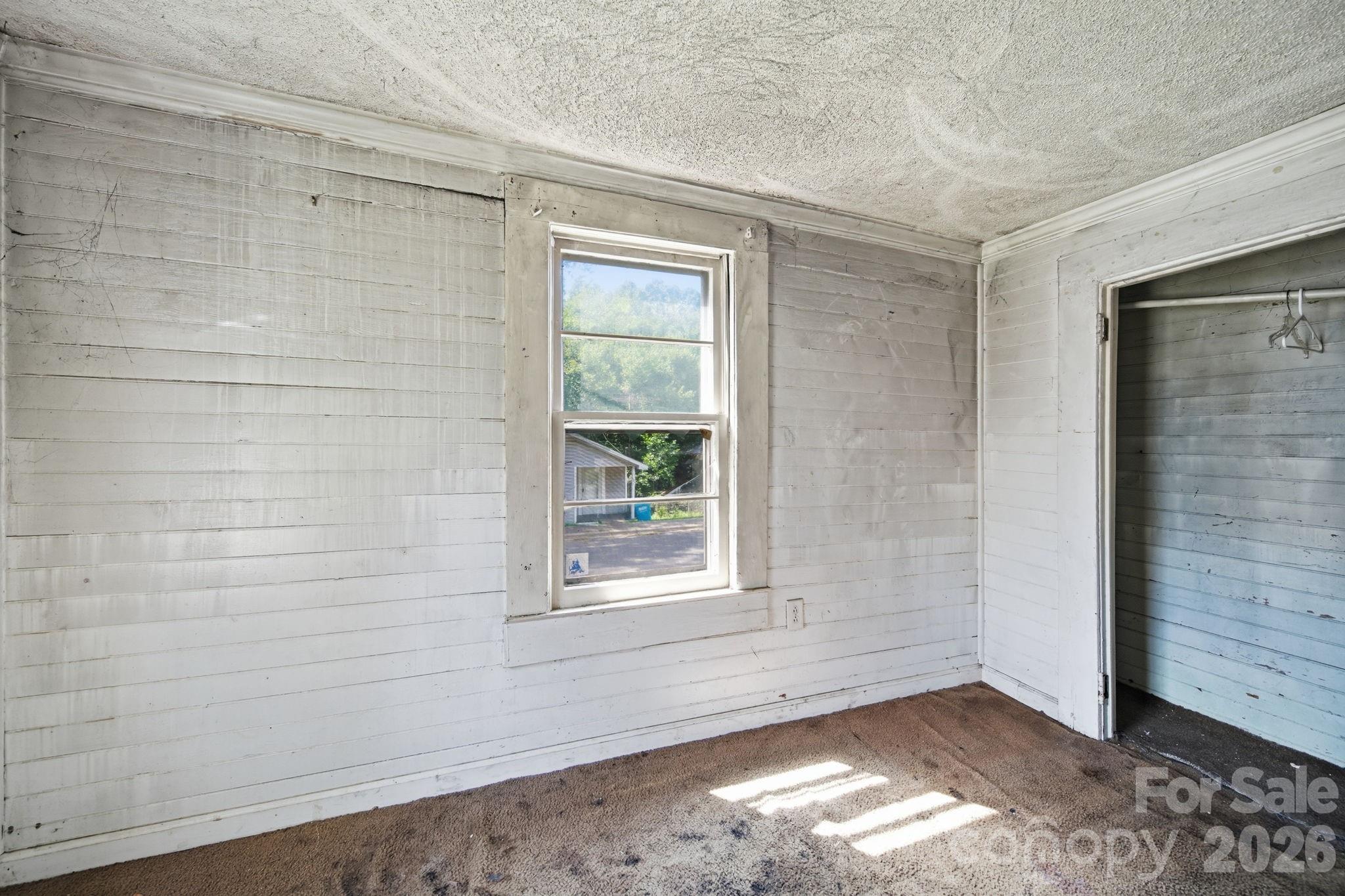 439 Richardson Street Property Photo 14