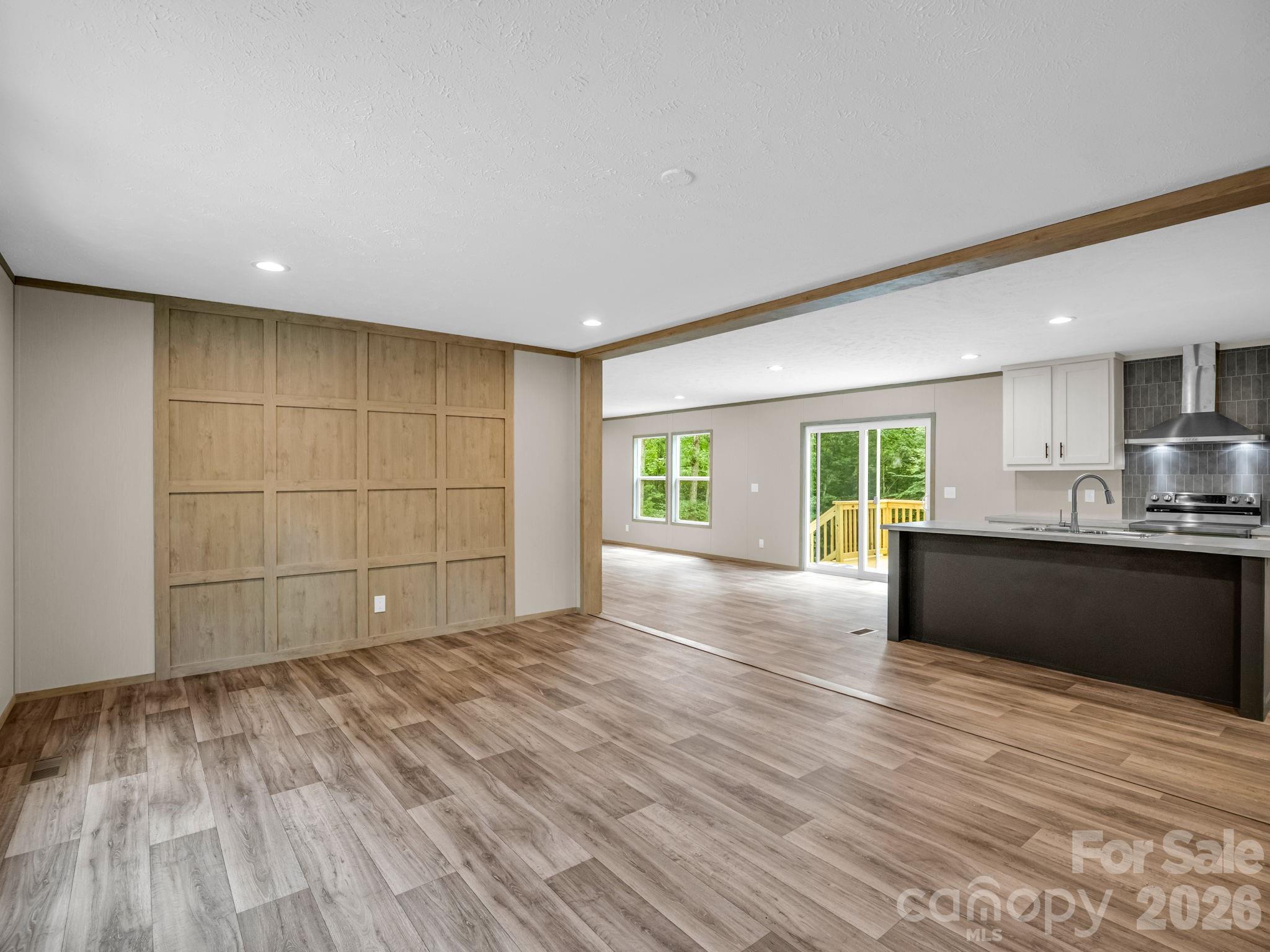 2617 Hudlow Road Property Photo 6